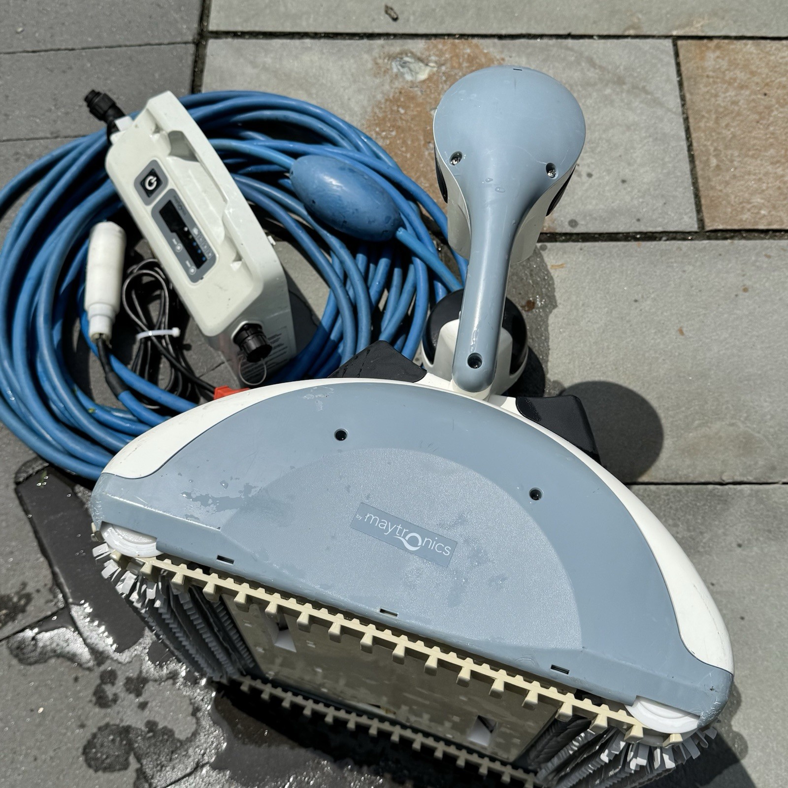 Maytronics Dolphin DX4 Pool Cleaner Robot Kit Hose Cable Extra Filters – Works*