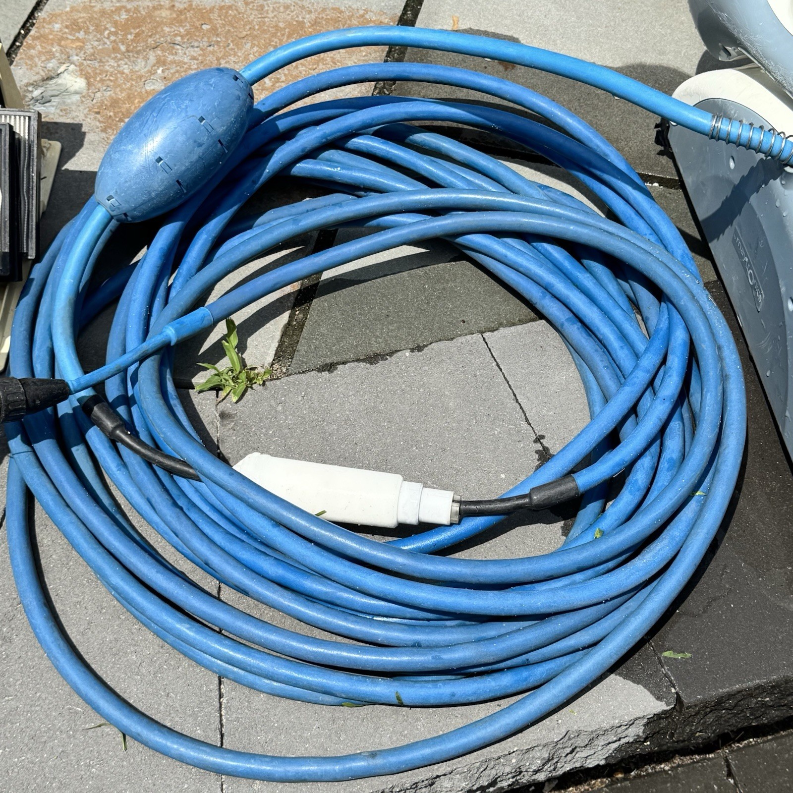 Maytronics Dolphin DX4 Pool Cleaner Robot Kit Hose Cable Extra Filters – Works*