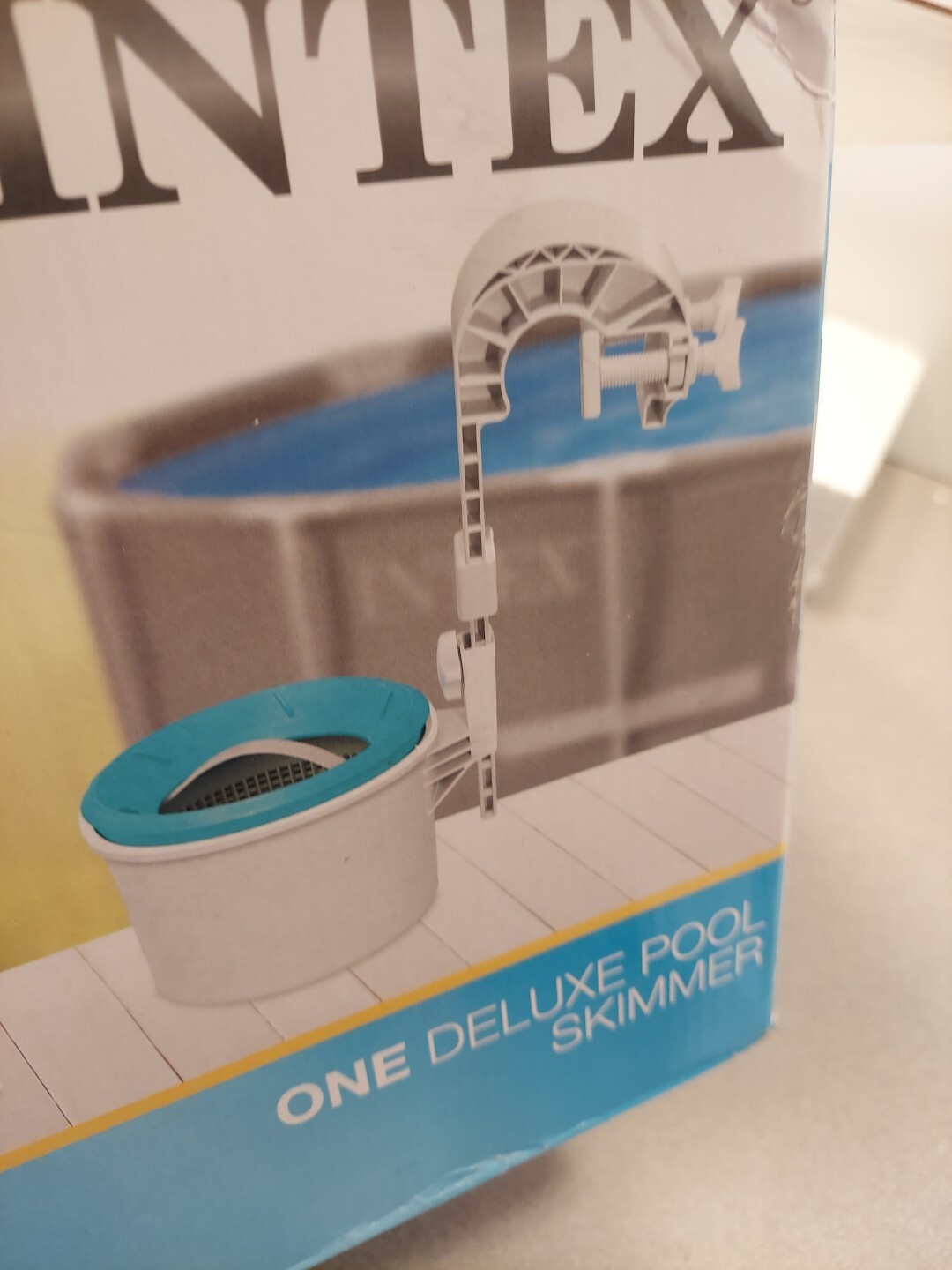 Intex 28000E Deluxe Wall Mount Surface Skimmer