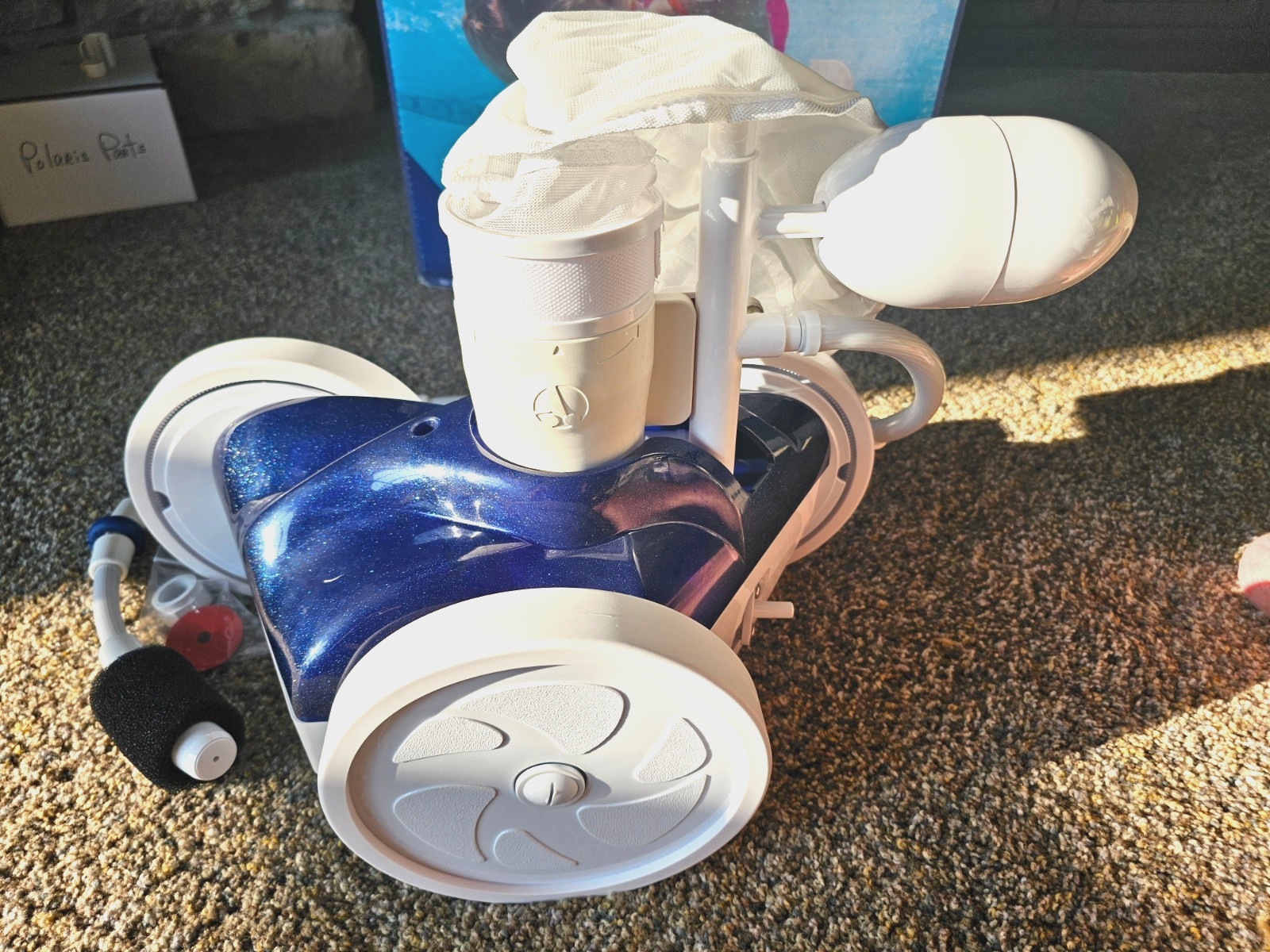 POLARIS 280 POOL CLEANER with New lead hose *** PERFECT condition !!
