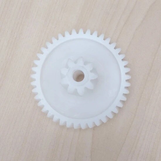 Zodiac V3,V3 4wd,V4 4wd,VX40,VX50,VX55 Gearbox Cog Set 2 X Small Cogs Only.