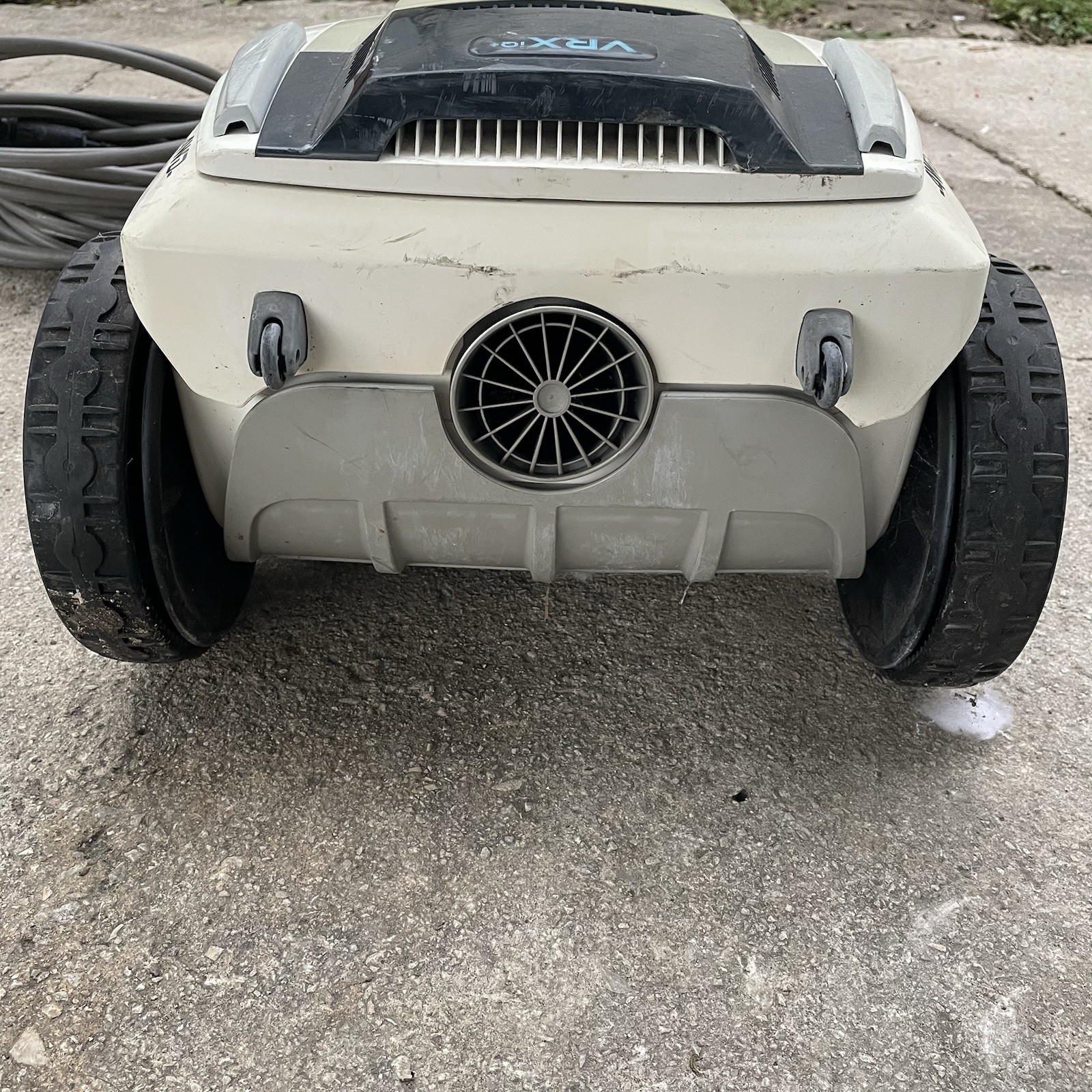 Polaris VRX iQ+ 4WD Robotic Pool Cleaner AS-IS