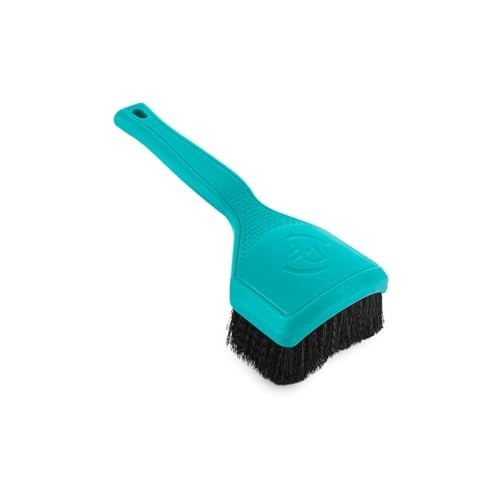 Motorcycle Curved Tire Brush – Ergonomic Grip & Stiff Bristles for Riptide