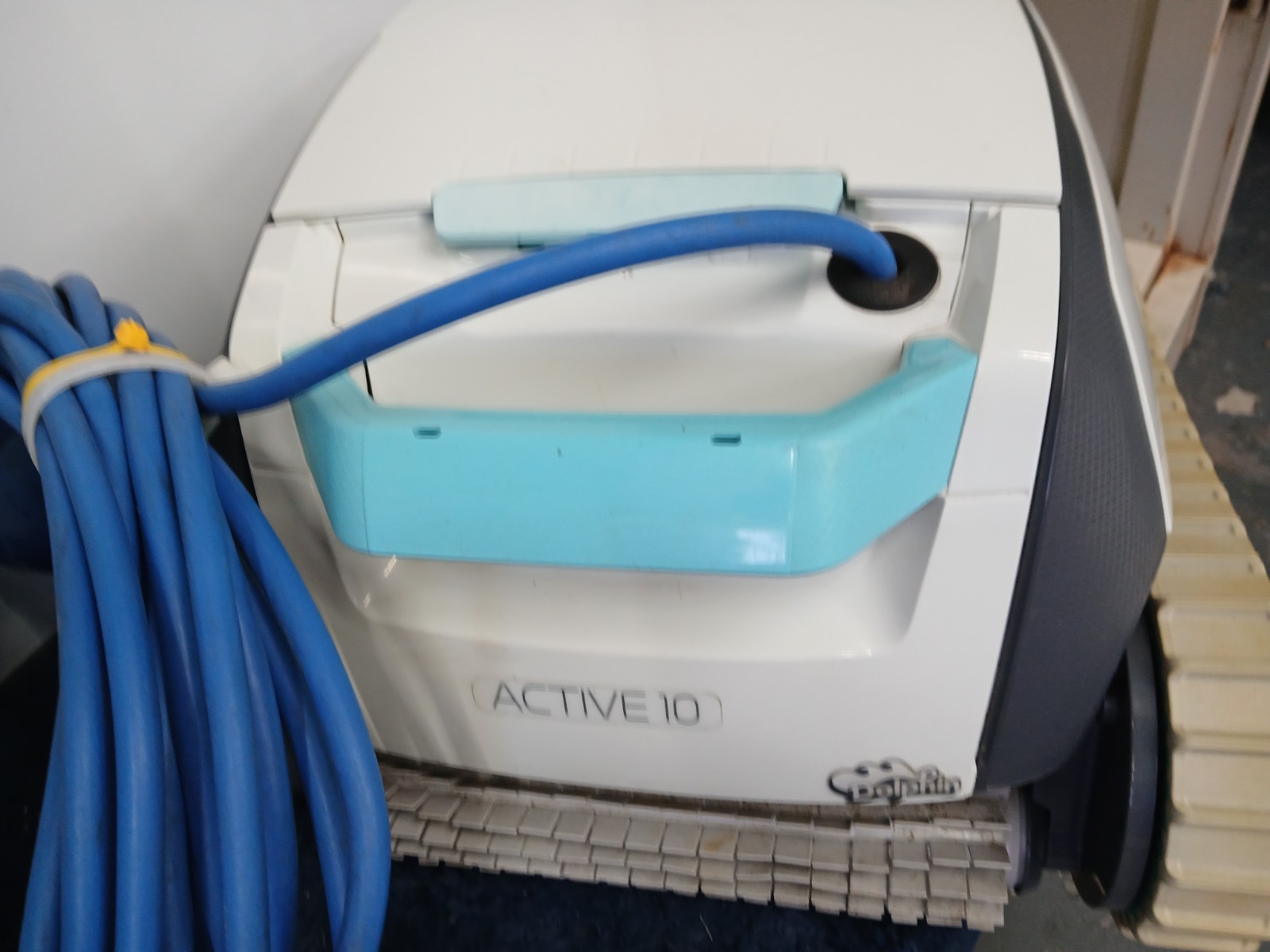 Dolphin Active 10 Pool Cleaner For Parts