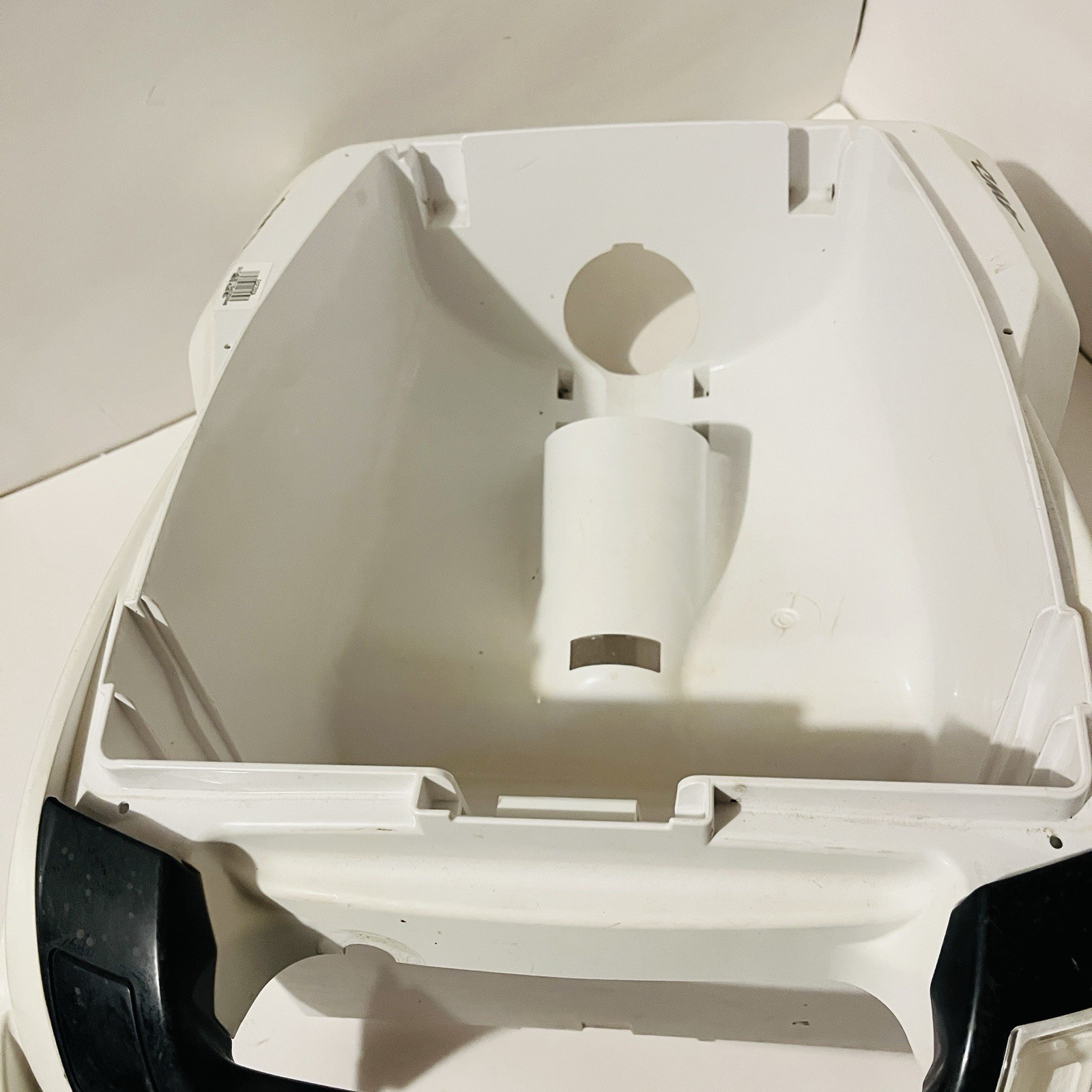 Polaris VRX iQ+ 4WD Top Housing Shell Body Cover R0865100 Clean