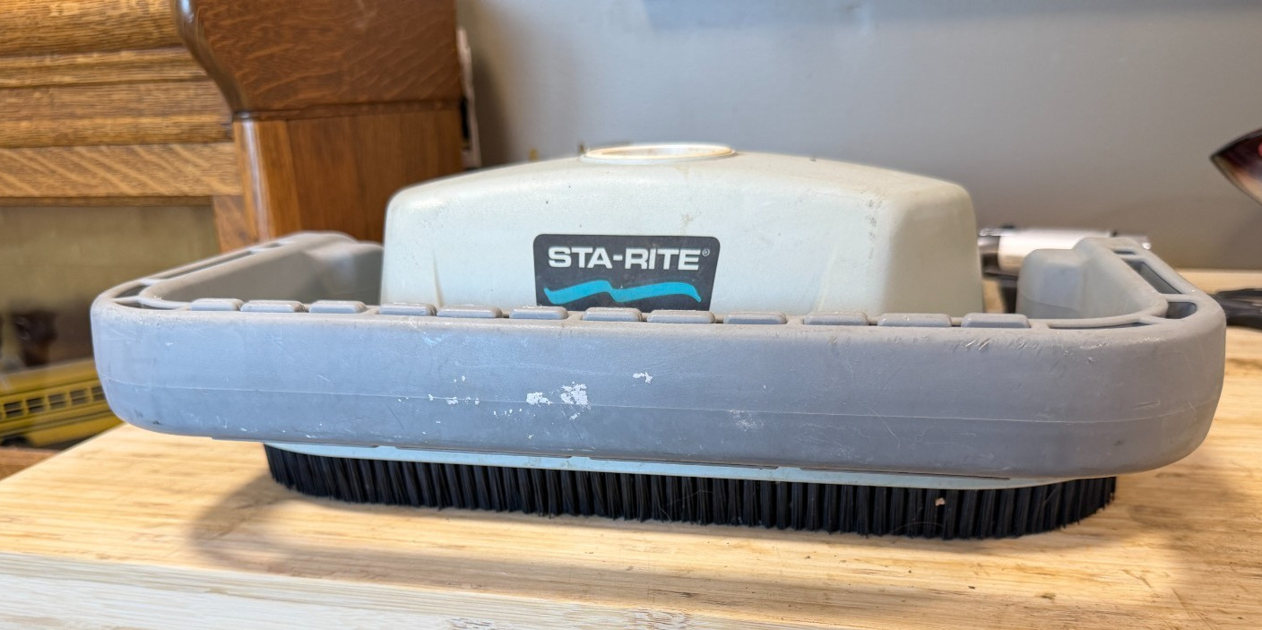 Shroud, Pentair Sta-Rite GW9500 Cleaner