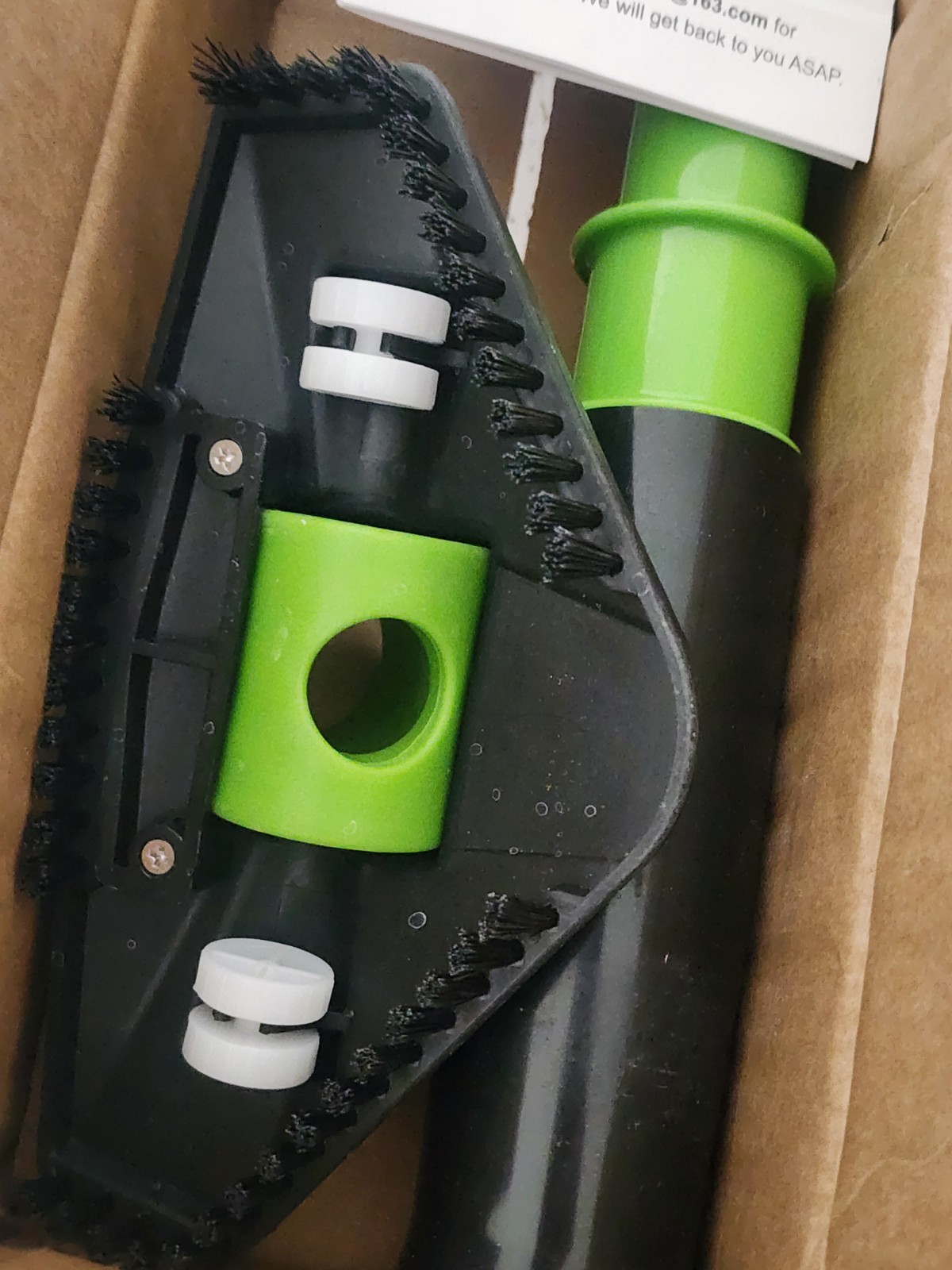 Poolergetic Pool Vacuum Cleaner – Green/Black – Brush Nozzle & Power Cord