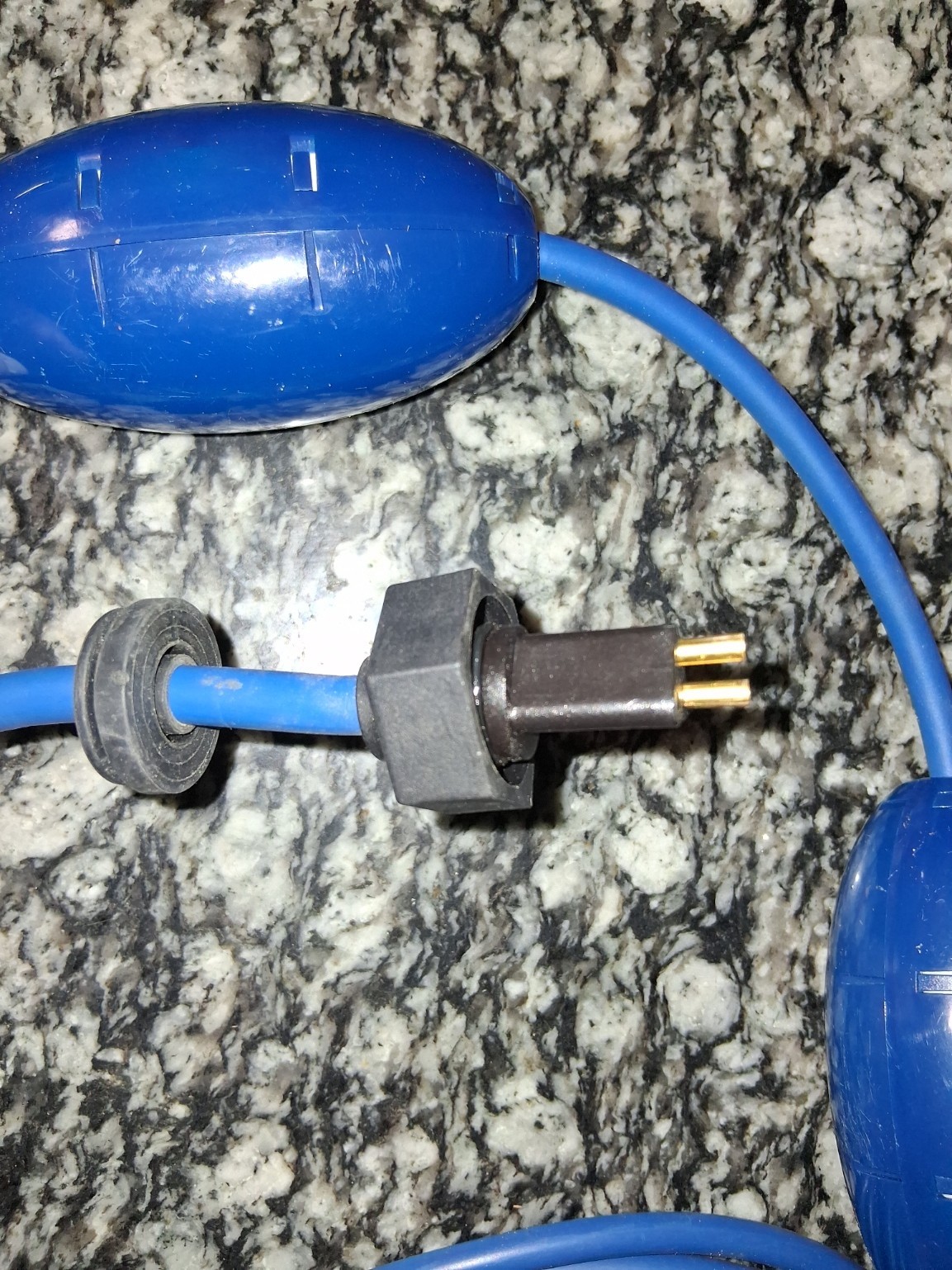 60ft Blue Cable Compatible w/ Dolphin PoolRobot 2 Big Floats & Swivel 2 Pin plug
