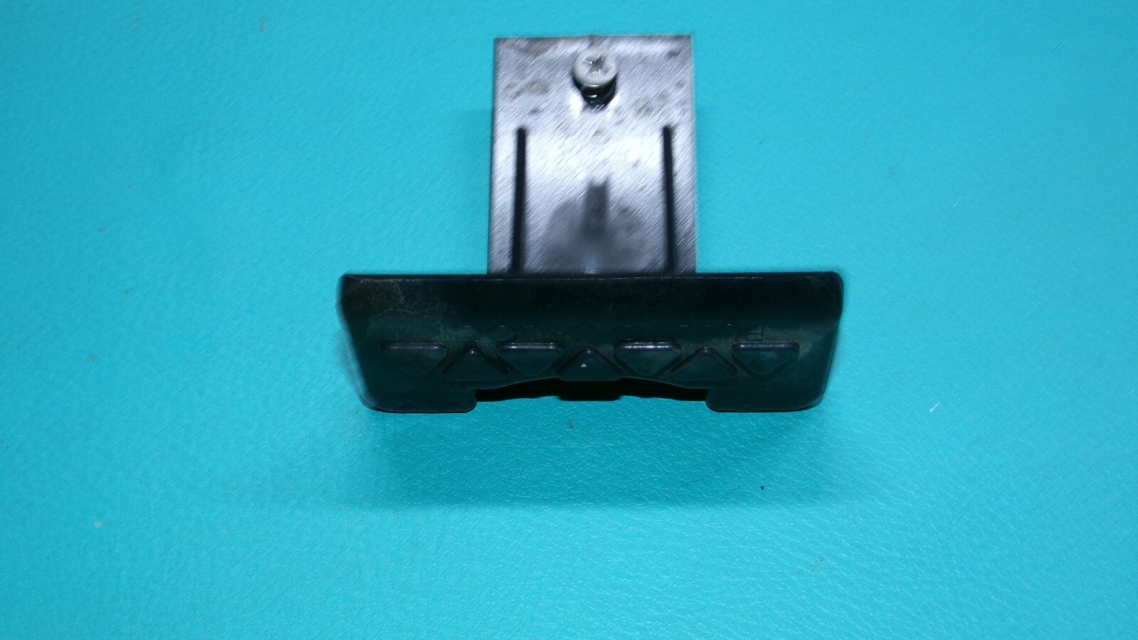 Aqua Powered Products AquaBot Pool Cleaner A78002 Top Latch Clip Lock Parts