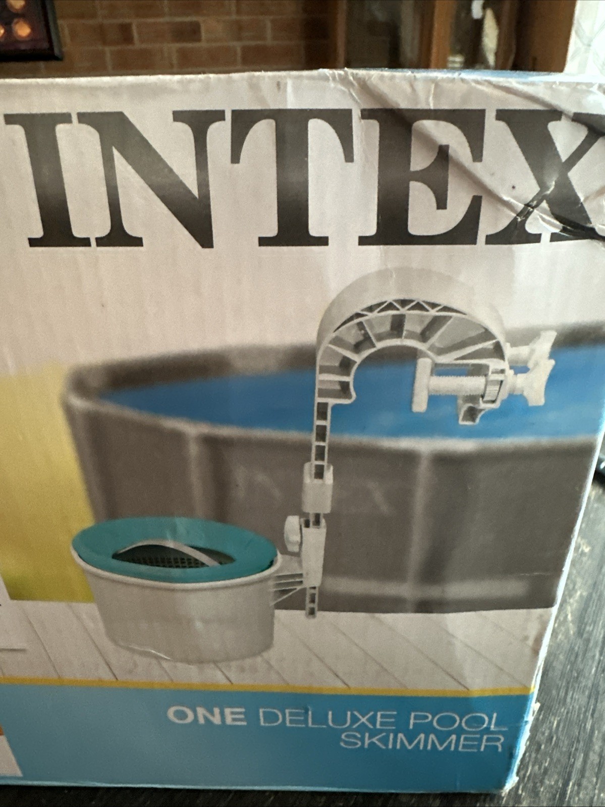 Intex Deluxe Wall Mount Swimming Pool Surface Automatic Skimmer (Open Box)
