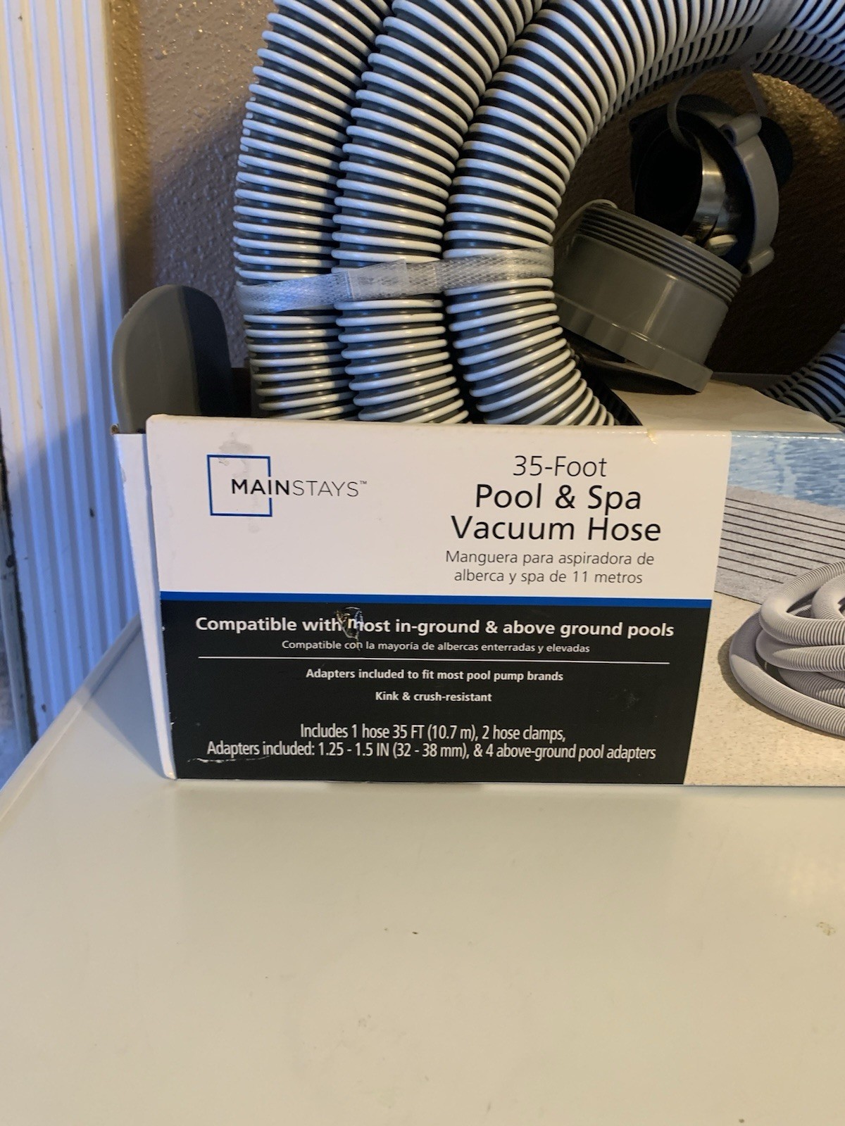 BRAND NEW Mainstays 35 ft. Pool & Spa Vacuum Hose With Adaptors 1.25”- 1.5”