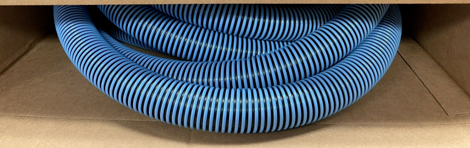 Blue Water Pool Vacuum Hose with Swivel Cuff, 1-1/2 inches by 35ft-NEW