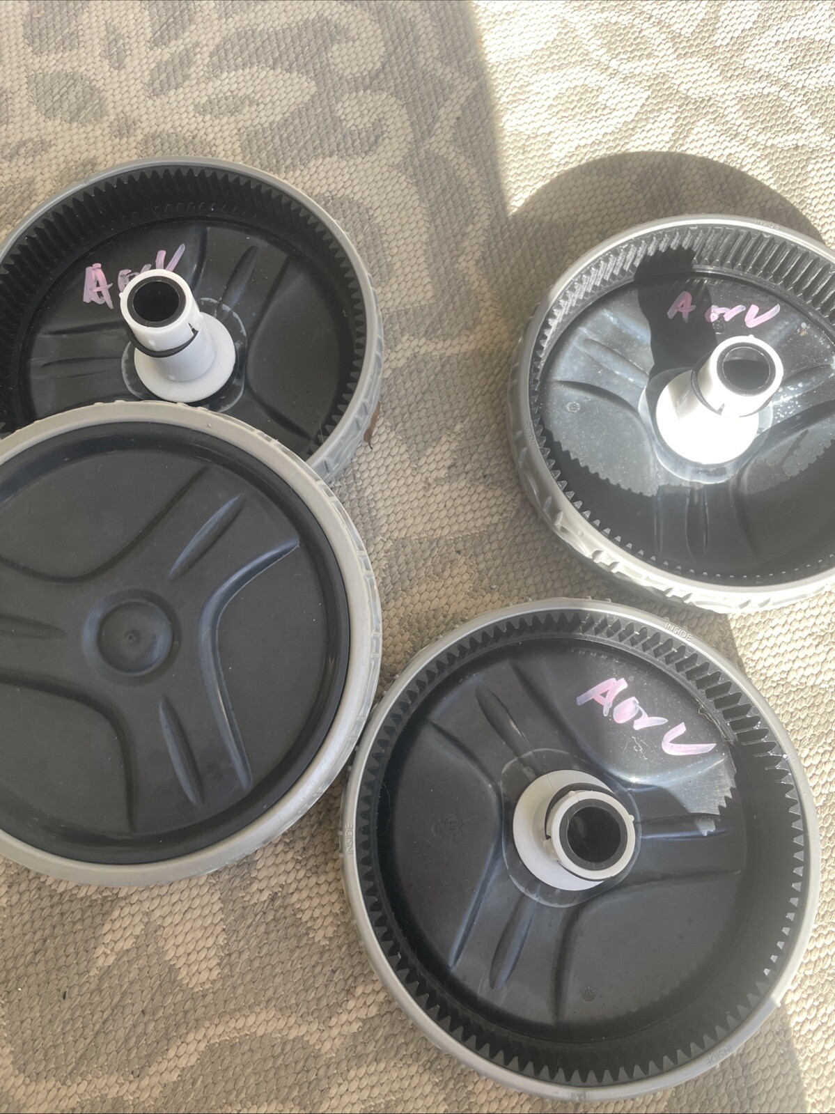 Polaris ZODIAC Wheel TIRE Bushing Rim Alfa IQ+ And VRX IQ Good Condition 9650