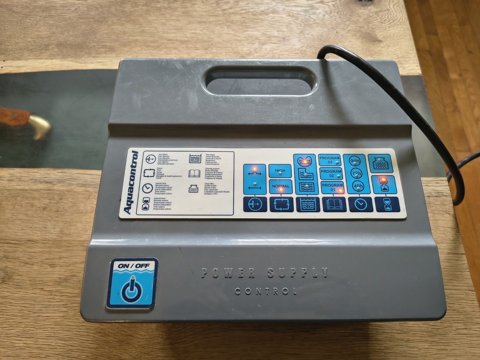 AQUATRON AQUABOT WATERTECH PRIME ELITE BLUETOOTH POWER SUPPLY ASPR21401 (USED)