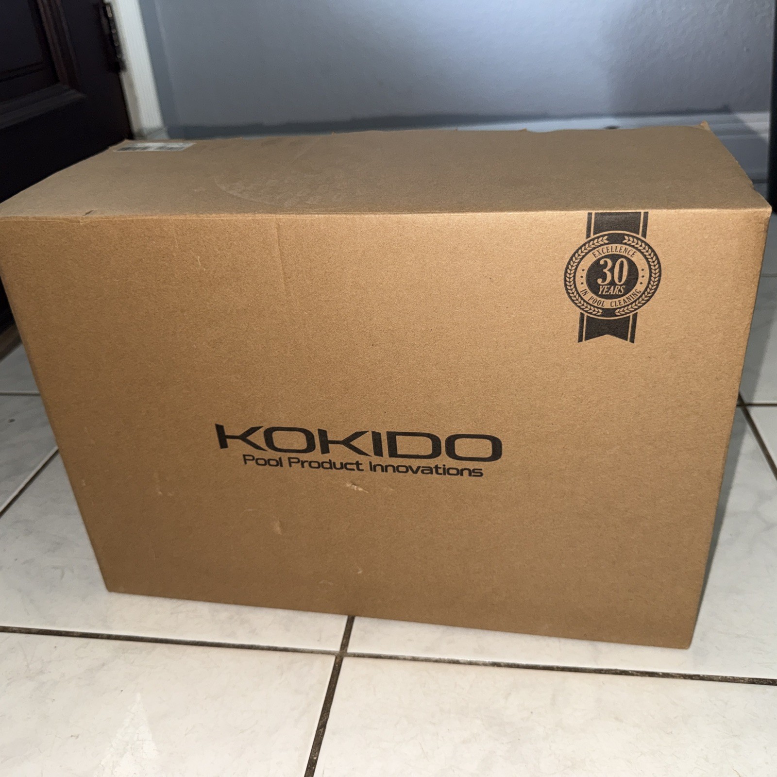 KOKIDO Xtrovac 410 Rechargeable Cordless Pool Leaf Vacuum – Open Box New