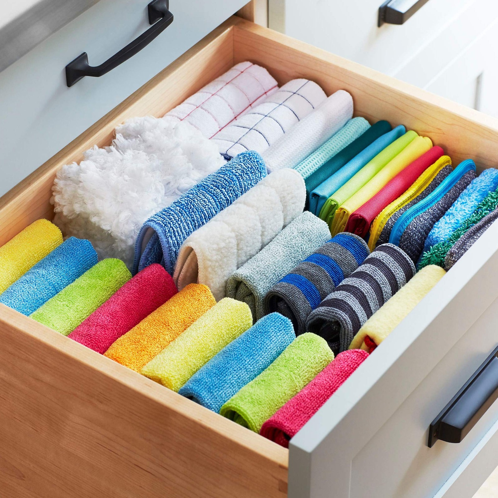 E-Cloth Deep Clean Mop with Extra Mop Replacement Head, Microfiber Mop, Perfe…