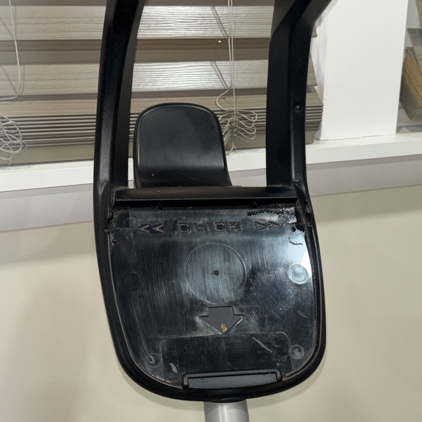 Caddy for a Polaris / Zodiac P965iQ robot pool cleaner.