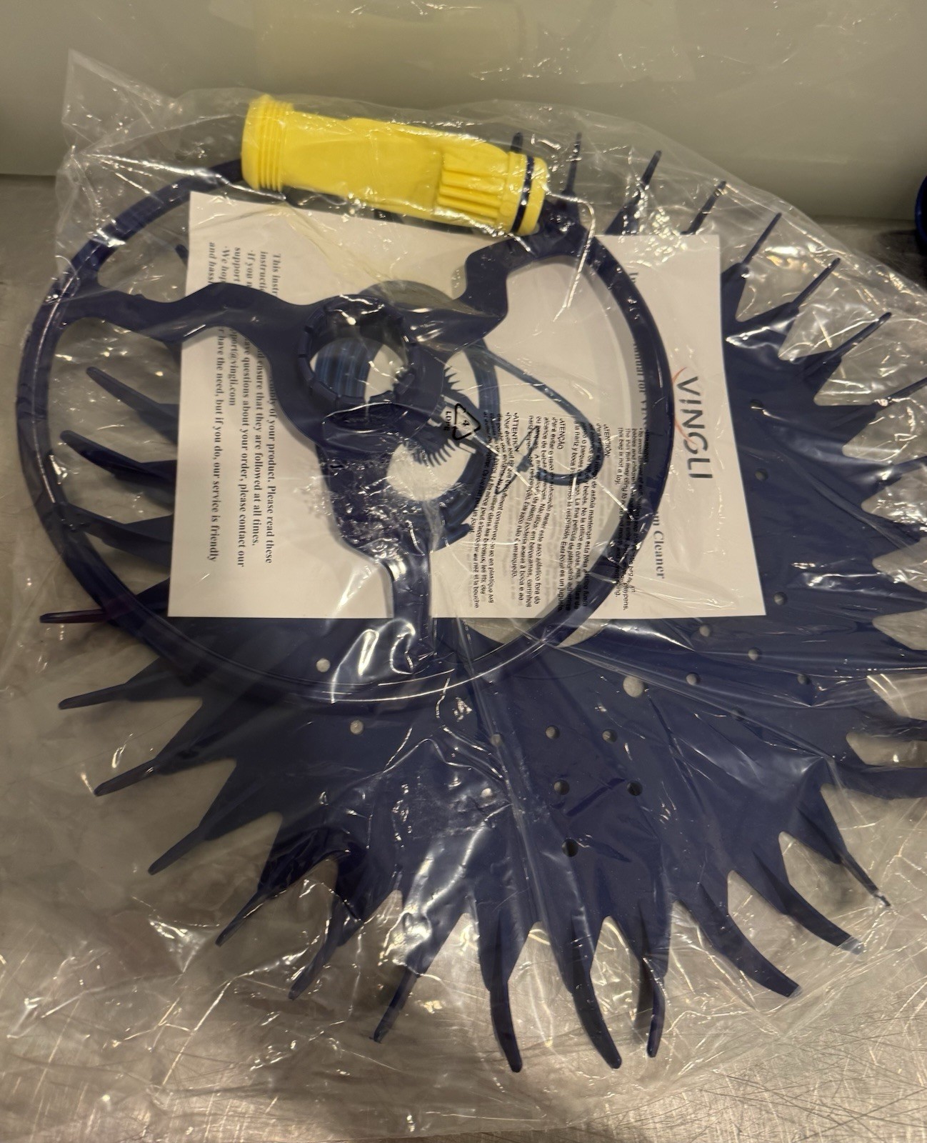 Vingli Pool Vacuum Suction Style Crawler Sweeper G666-G57000277 NEW IN BOX!