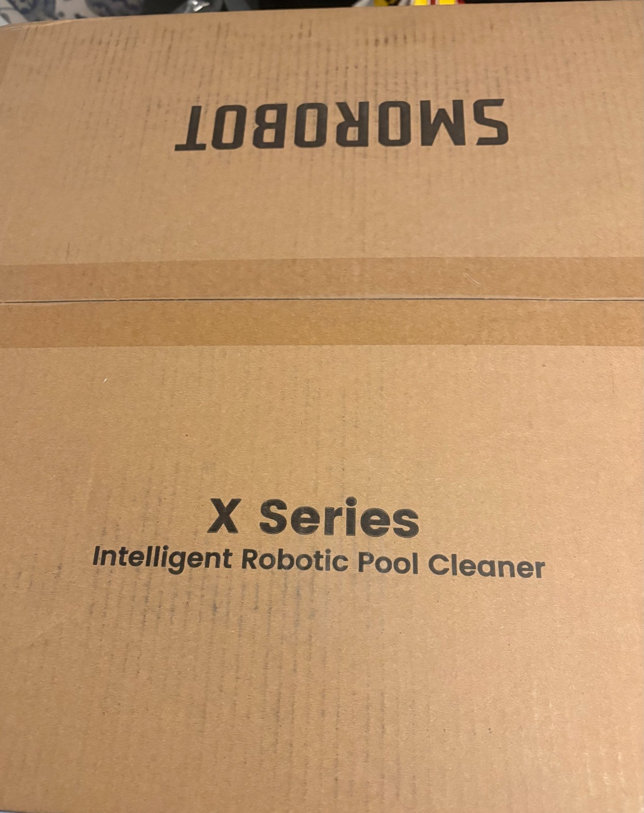 smorobot inteligent pool cleaner.