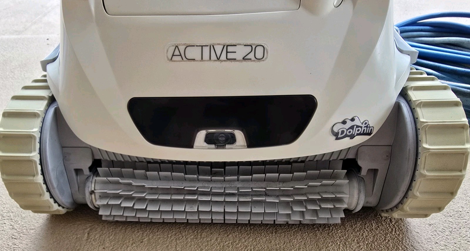 Dolphin Active 20 Robotic Pool Cleaner | Top Load Basket | Cable | No Power…