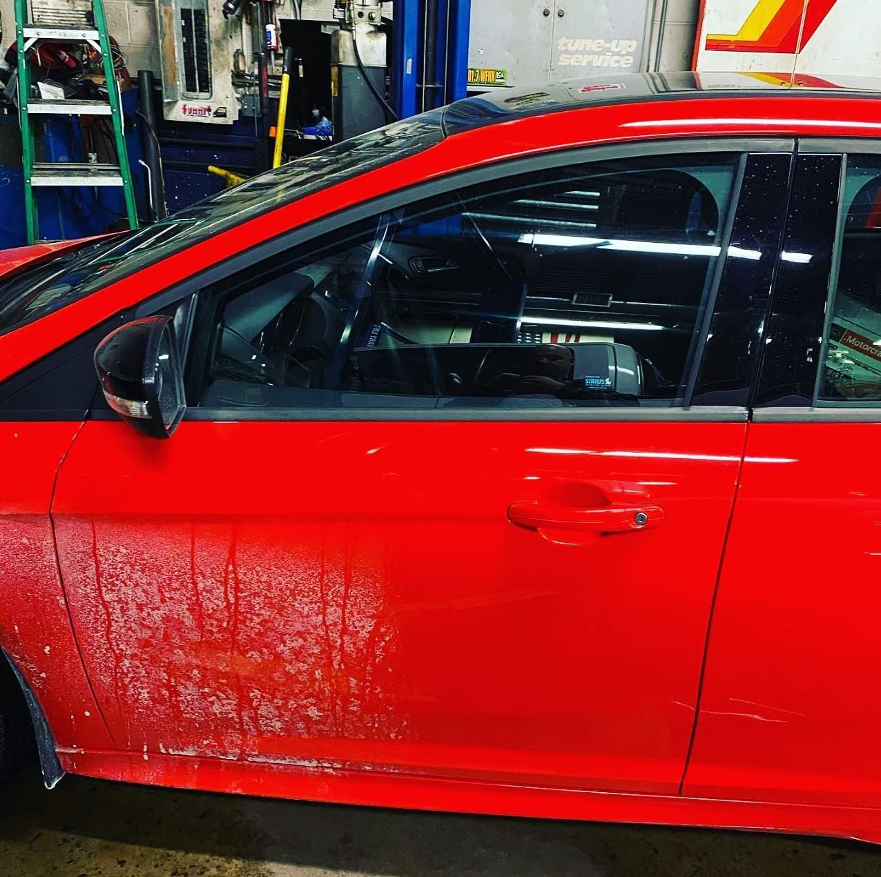 Fast-Acting 1 Gallon Salt Removal Spray – Safe on Ceramic & Wax Coatings
