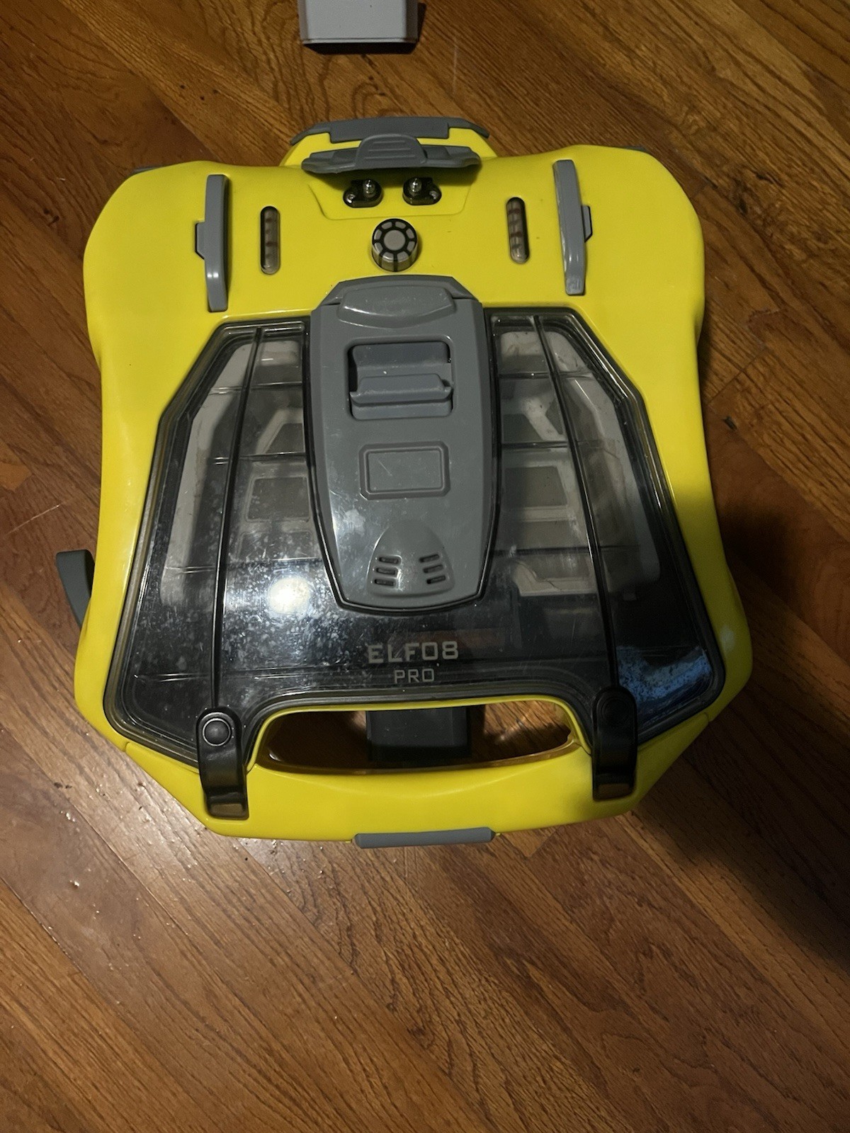 ELF08 PRO Cordless Wall Climbing Robotic Pool Cleaner 2.5Hr Yellow Gray