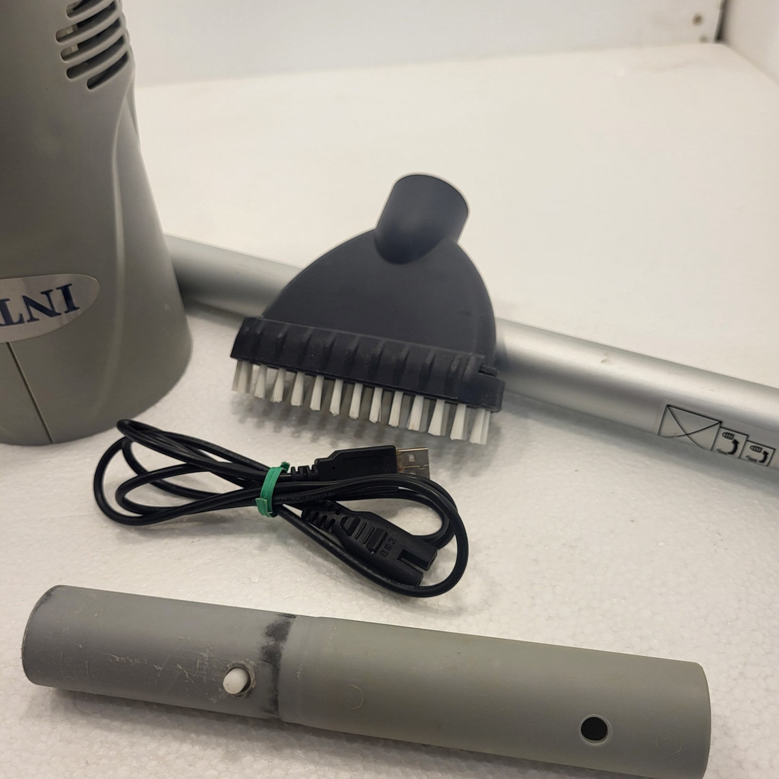 Intex Handheld Rechargeable Vacuum Two Interchangeable Brush Heads Model: 28620E