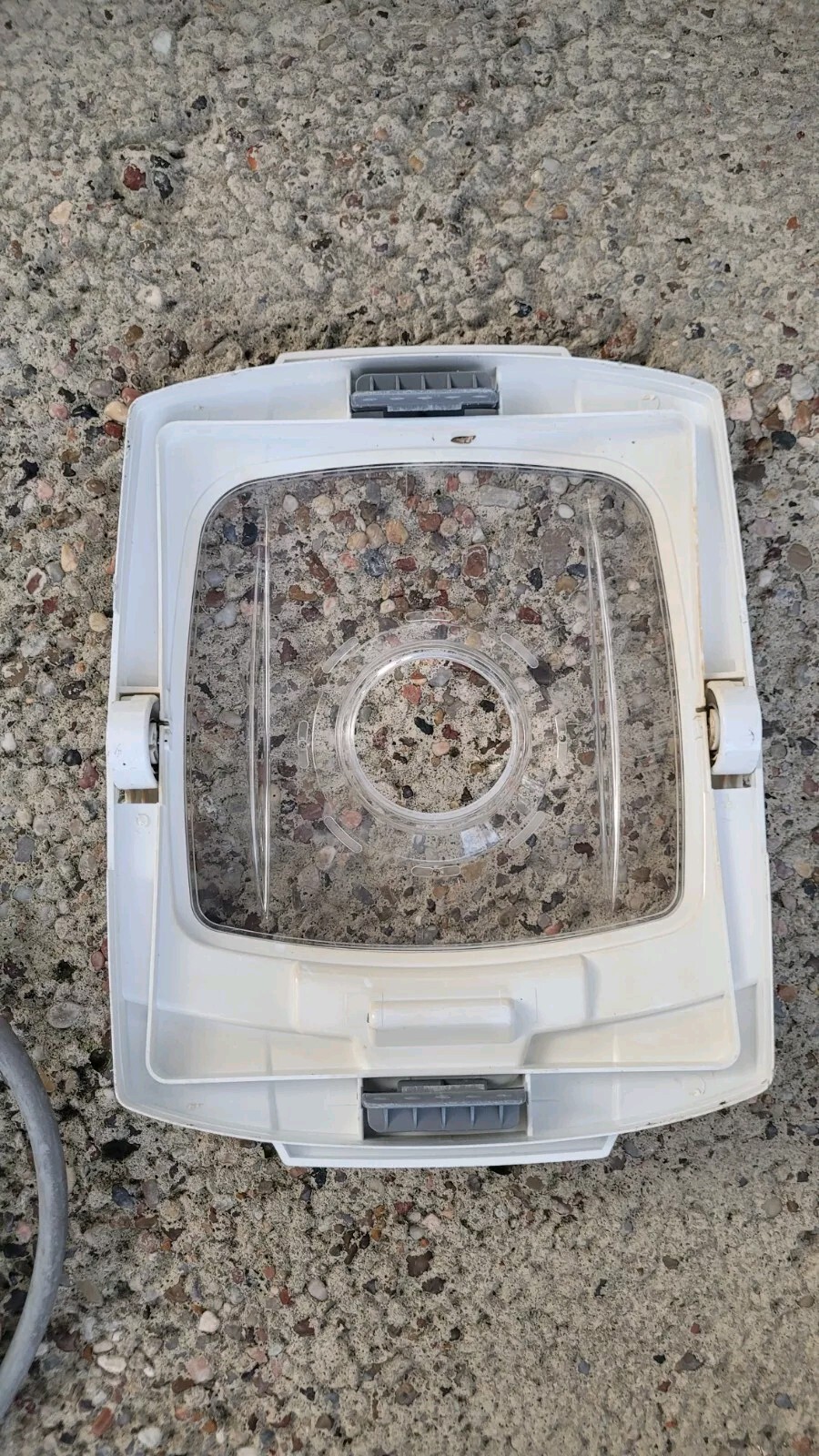 The Polaris Zodiac P825 Robotic Pool Cleaner (WR000044) for PARTS
