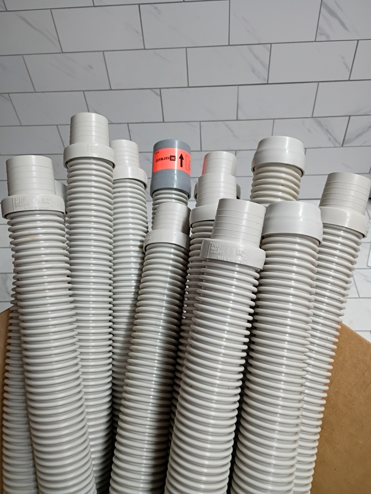 Hayward Poolvergnuegen PoolCleaner Hose Kit 1 Leader, 12 Connector 33&prime;, White OB