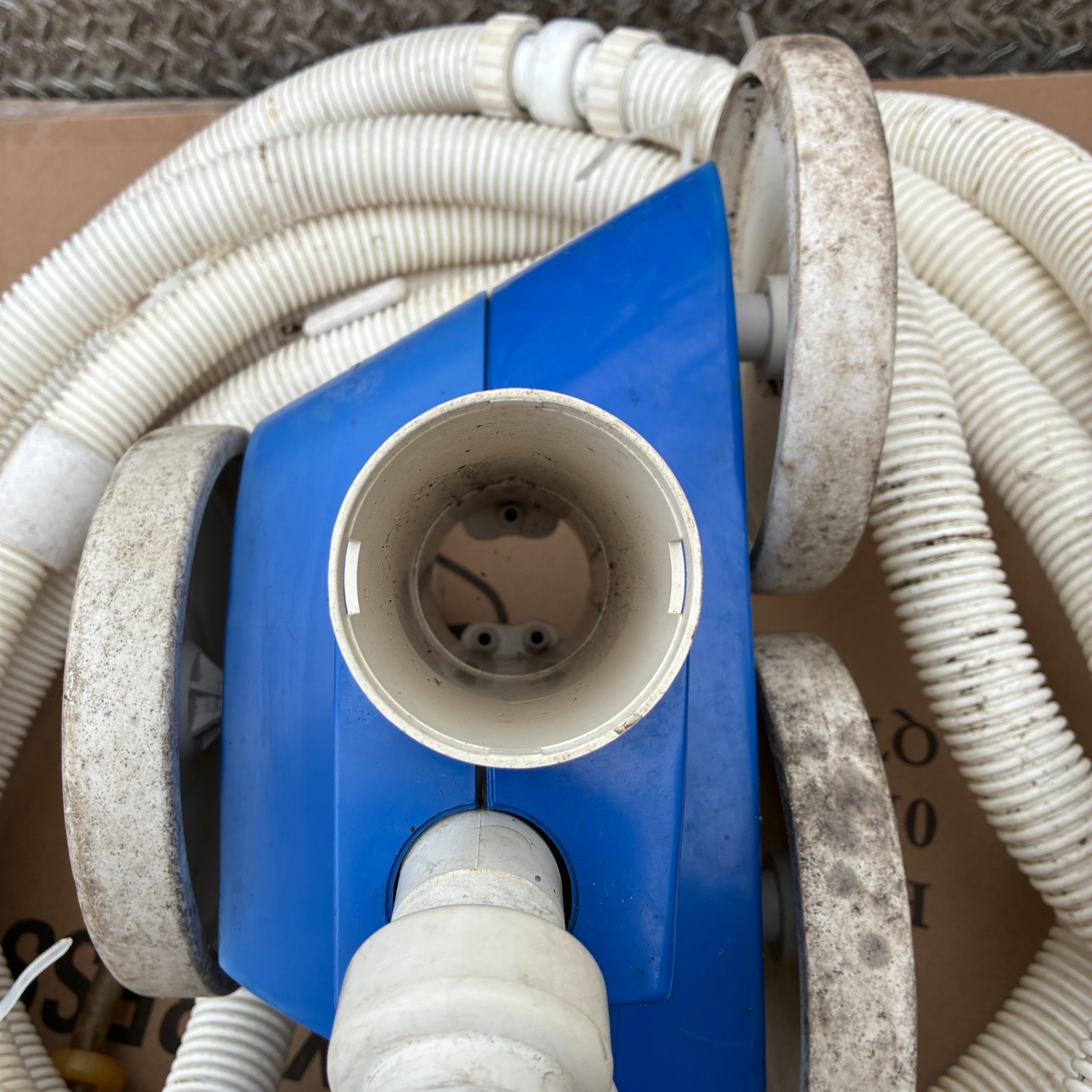 Polaris PVS 380 In ground Pool Cleaner/Vacuum ***AS IS FOR PARTS or REPAIR***