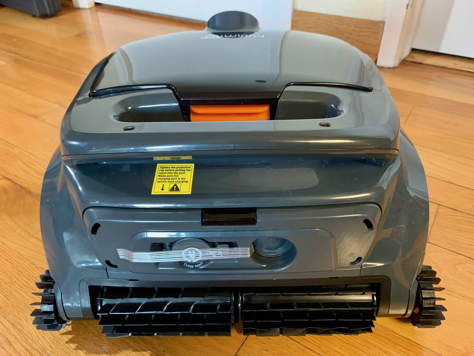 Winny B1 Cordless Robotic Smart Pool Cleaner, App Control, 100 min Runtime!