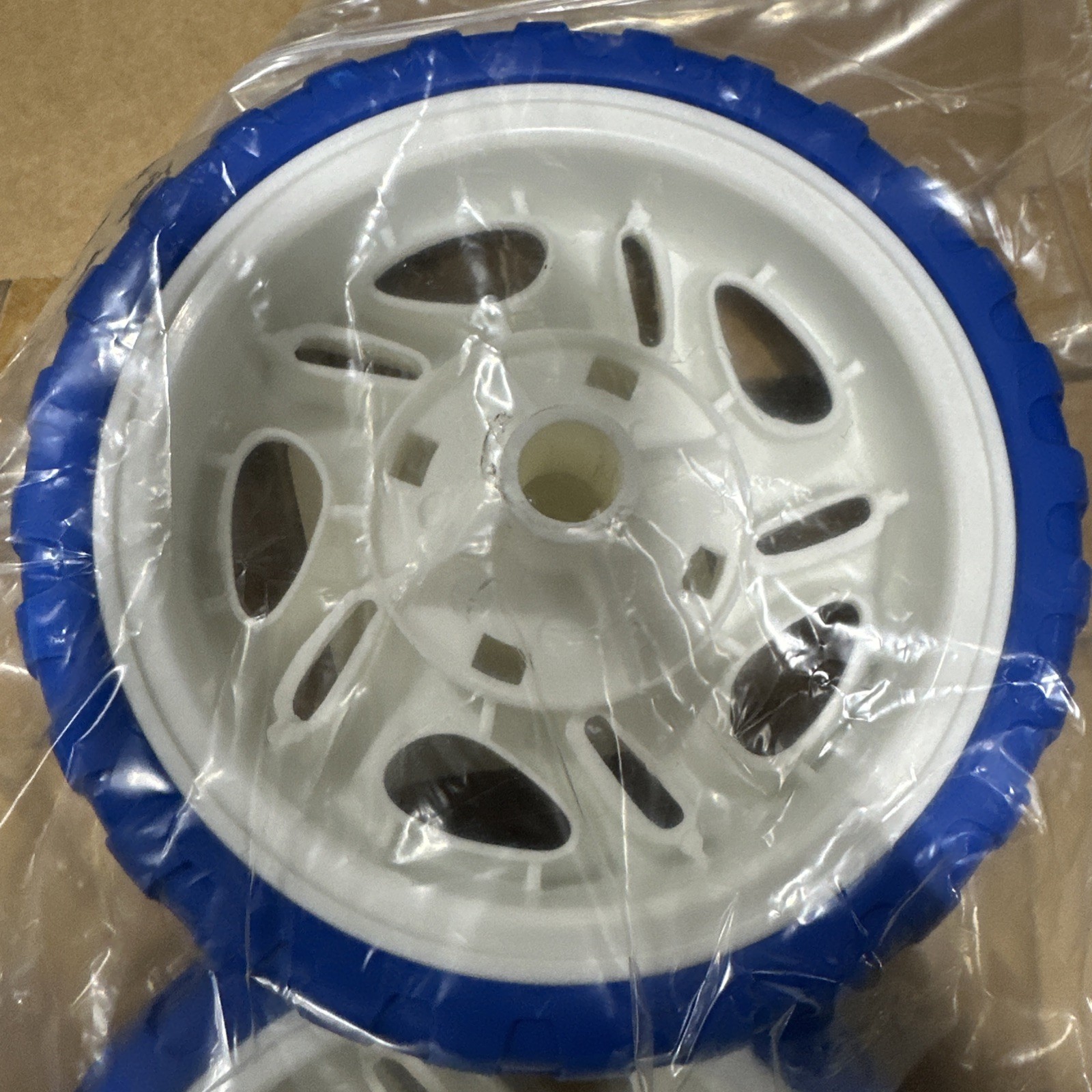 AQUA PRODUCTS AQUABOT JET STREAM T-JET WHEEL TIRE PAIR NEW A2670WPK