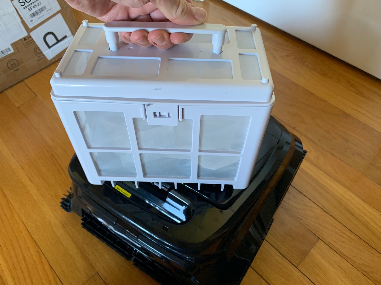 Winny B1 Cordless Robotic Smart Pool Cleaner, App Control, 100 min Runtime!