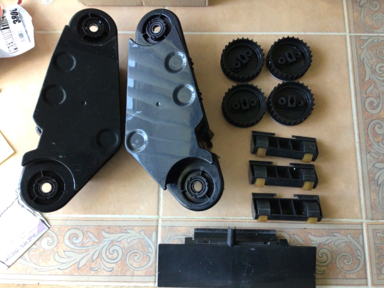 Black pair, robotic 8stream pool cleaner parts