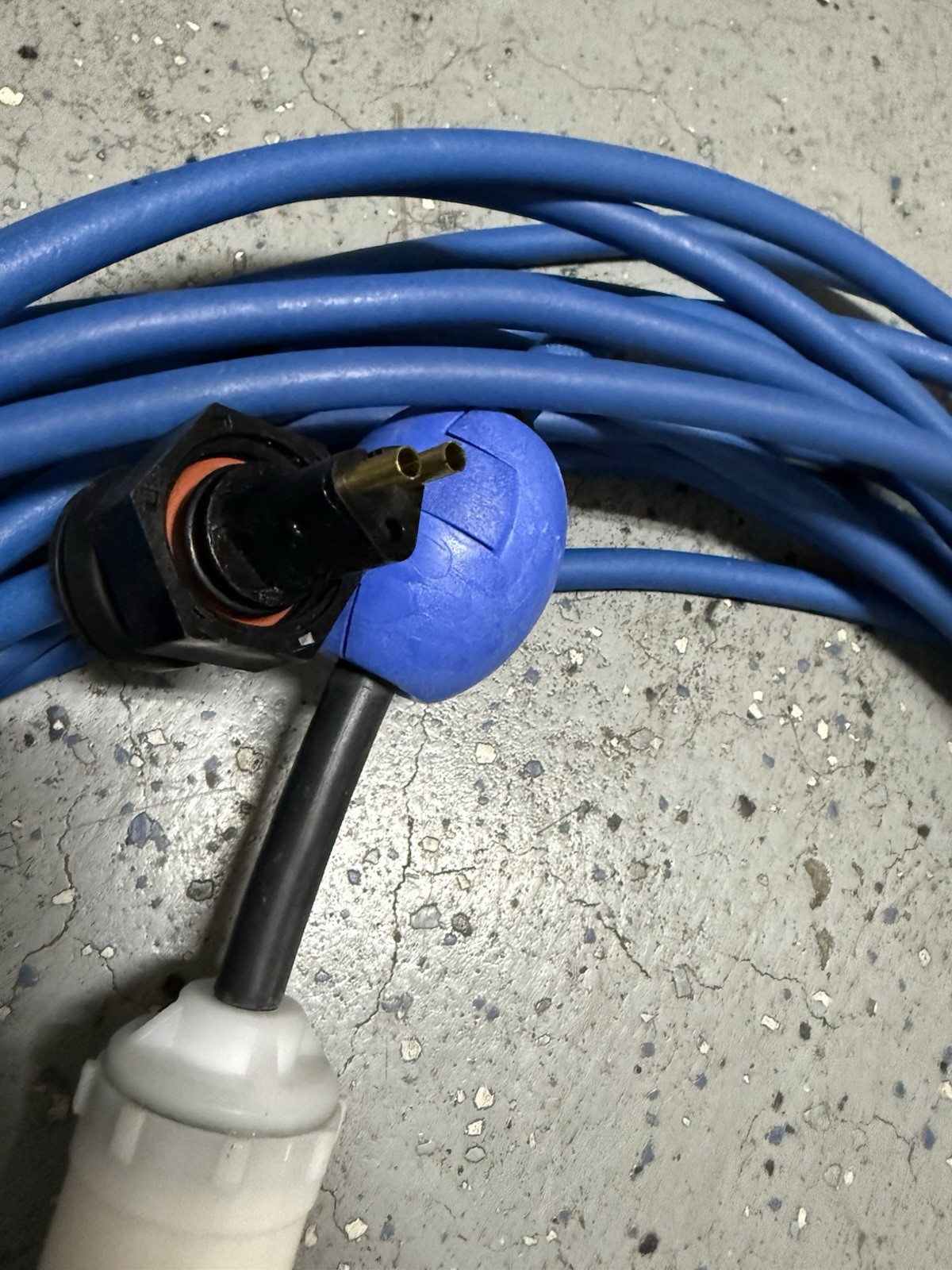 Maytronics Dolphin Cable 18M 2-Wire with Swivel 99958907-DIY Used Working