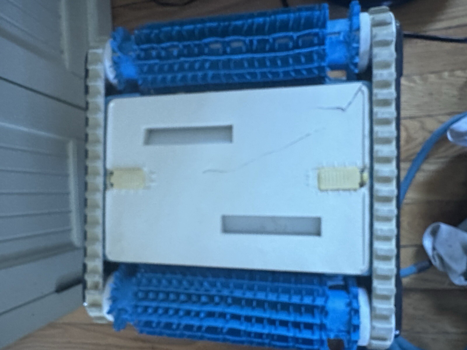 Maytronics Dolphin Pool Cleaner for Parts Not Working Used See Description