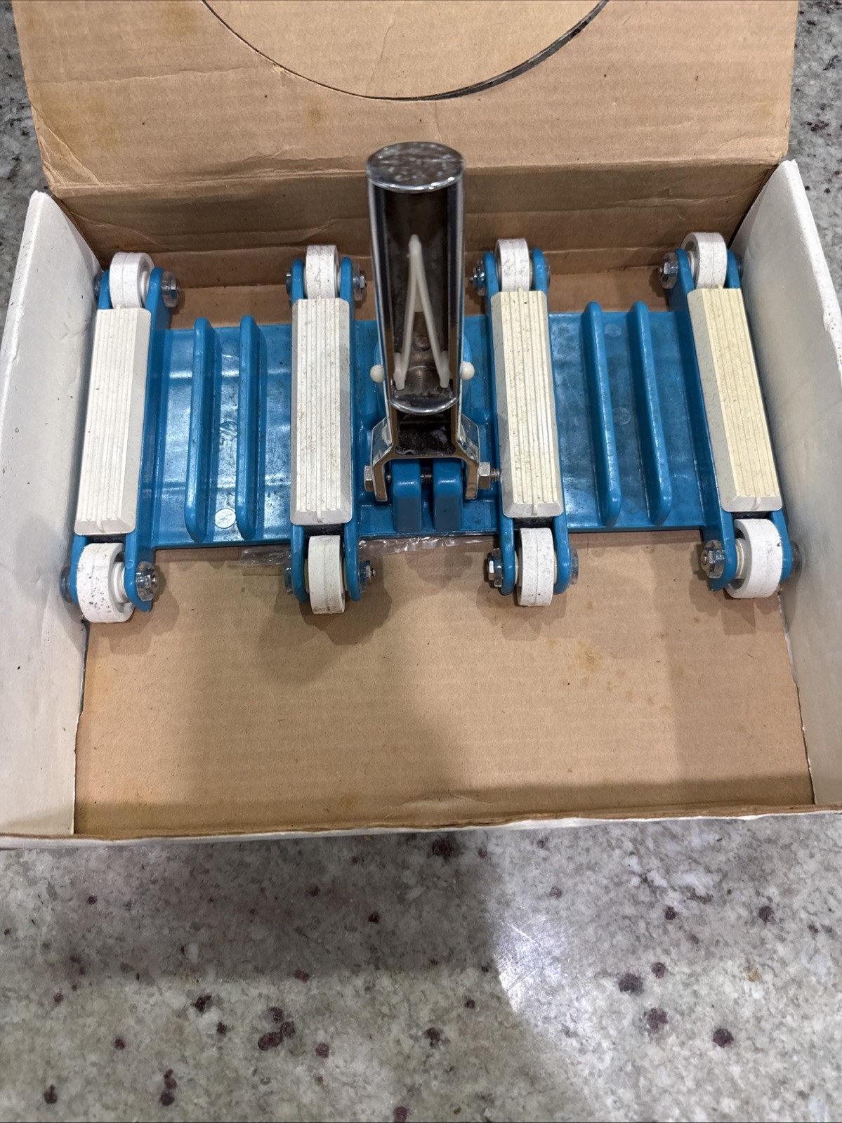 Original 1960s Flex-A-Vac Pool Cleaner Vacuum Head 60s American products