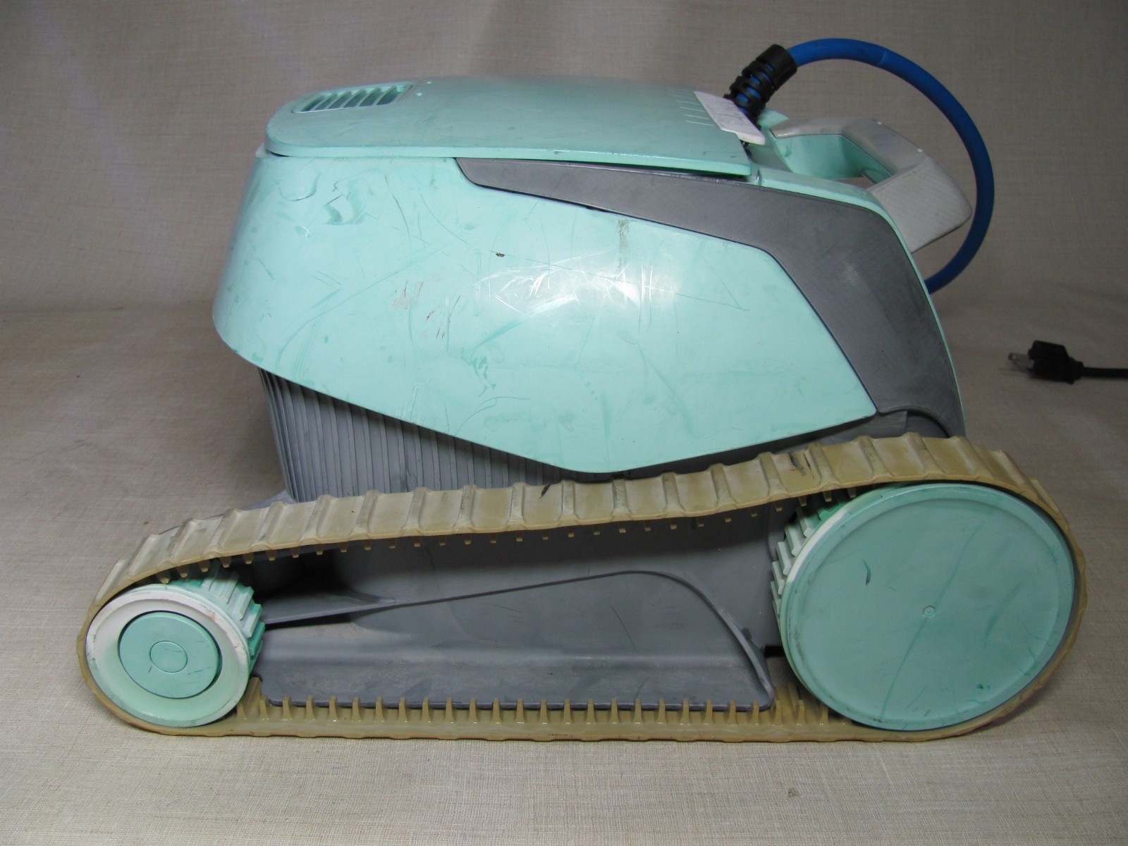 MAYTRONICS DOLPHIN ENCORE POOL VACUUM CLEANER NON-WORKING PARTS OR REPAIR PROJE