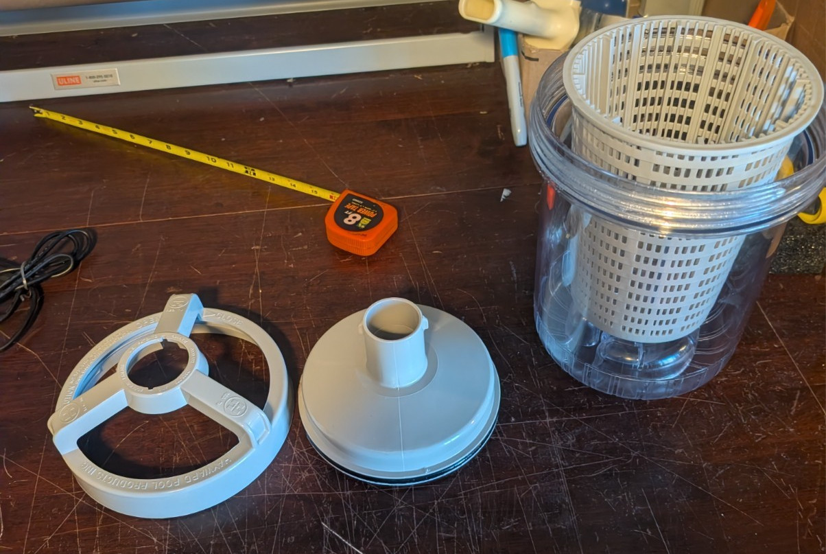 Hayward Leaf Canister w560