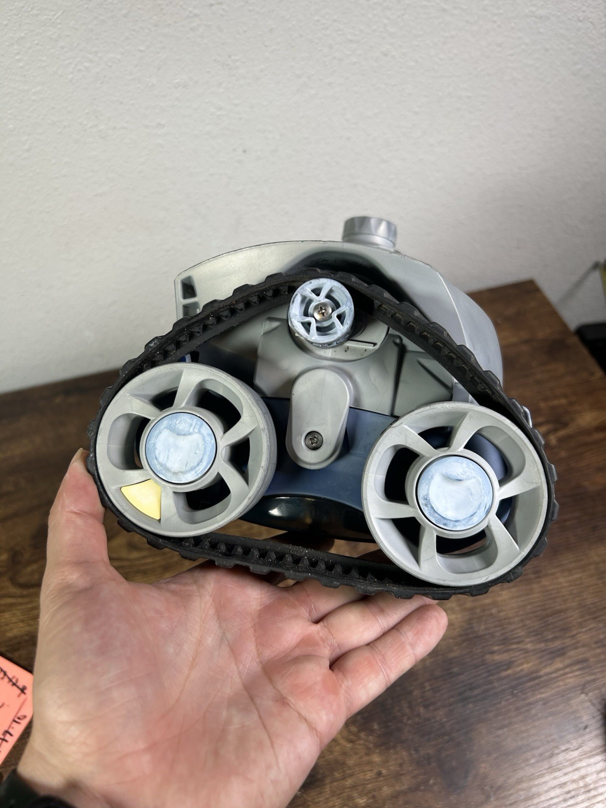 ZODIAC BARACUDA MX8 Pool Cleaning Robot Head – UNTESTED