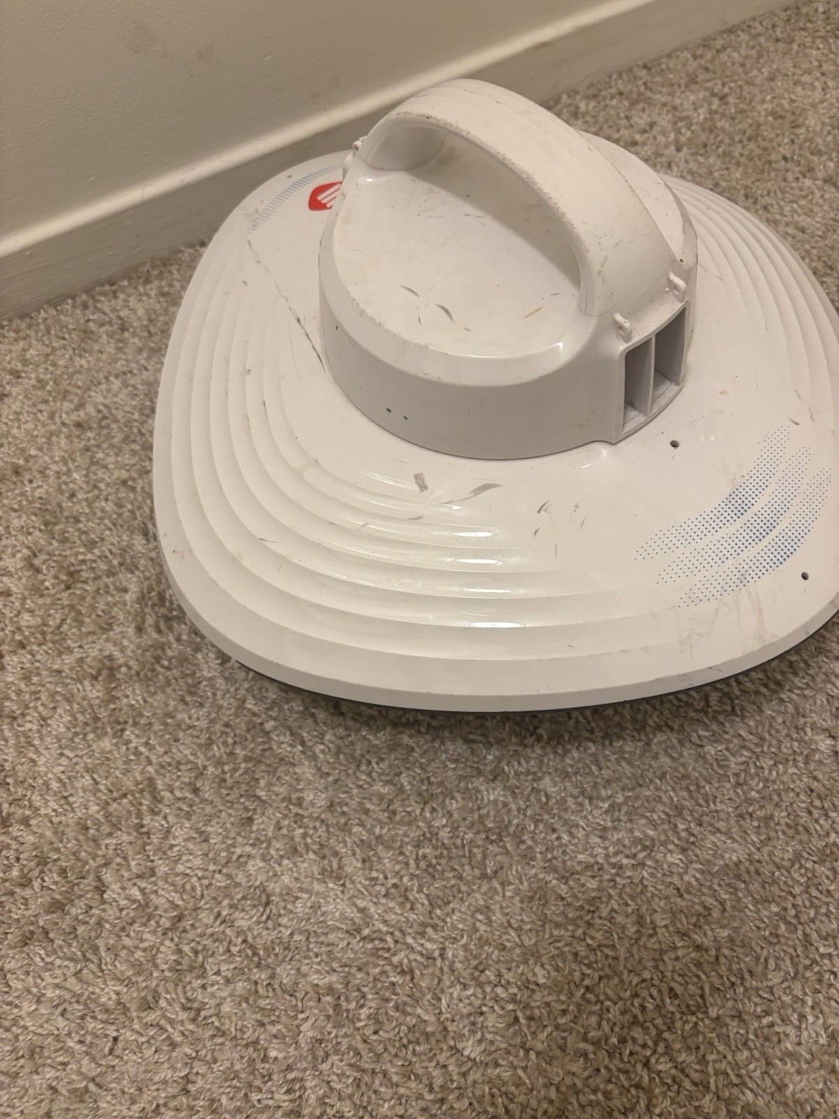 Aiper RC802 Robotic Pool Cleaner Portable White/Black with Filter & Charger