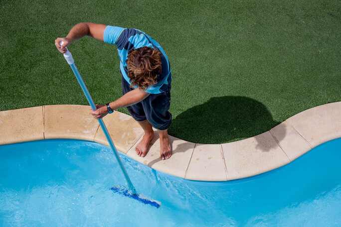 18&Prime; Plastic Wall Brush For Above or In-Ground Swimming Pools