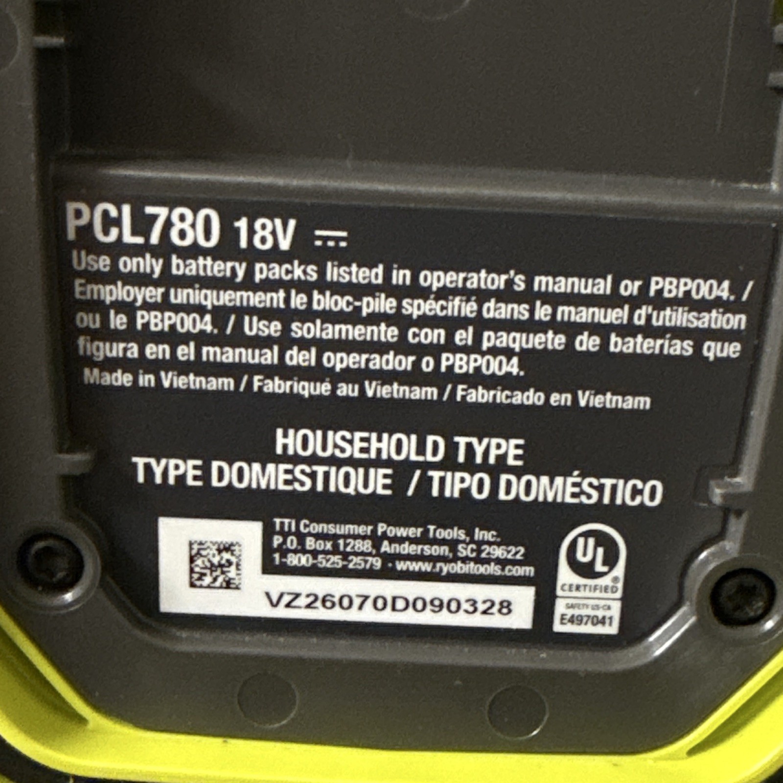 RYOBI ONE+ 18V Cordless Pool Vacuum PCL780B for Hot Tubs & All Pools
