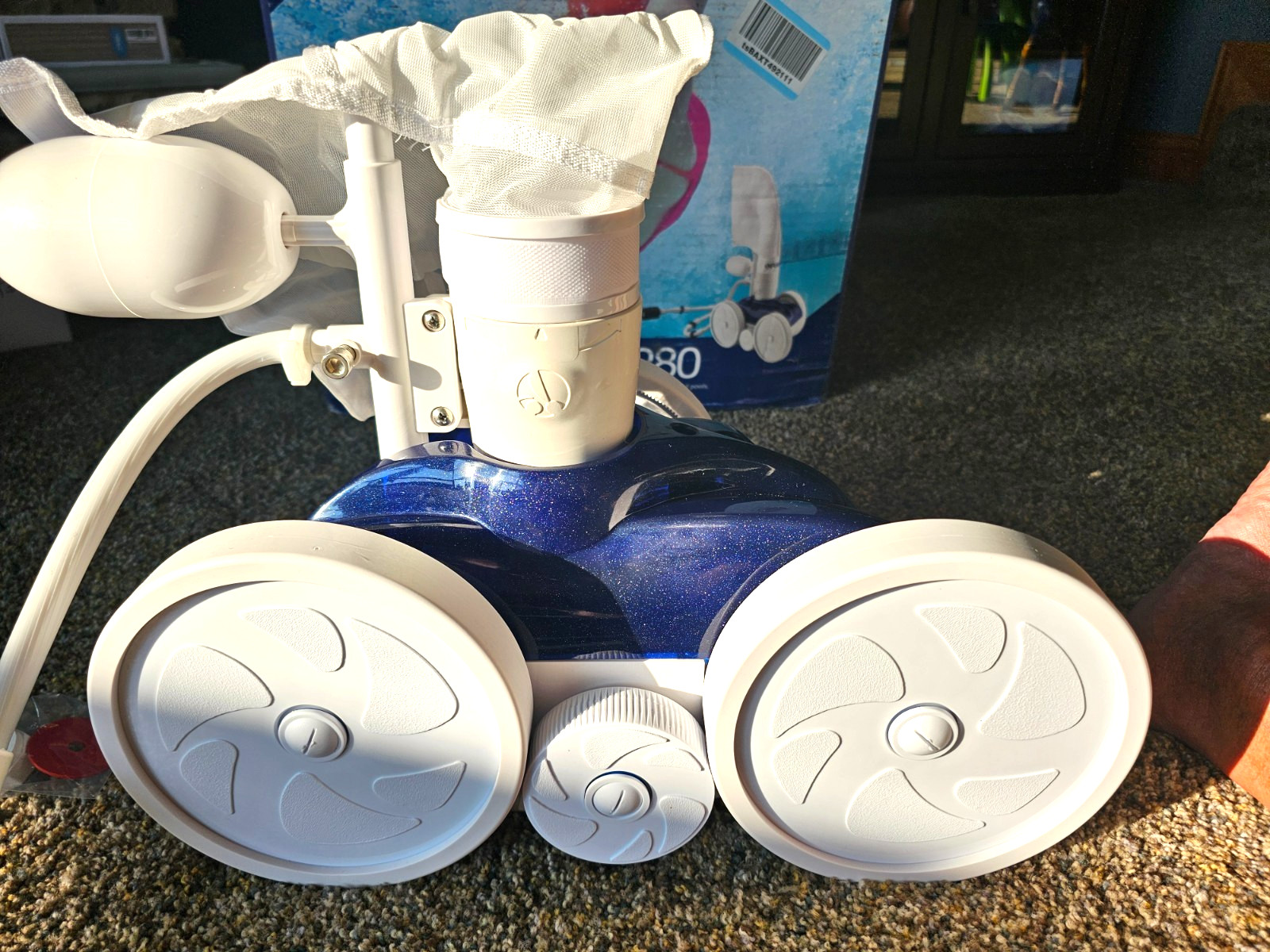 POLARIS 280 POOL CLEANER with New lead hose *** PERFECT condition !!