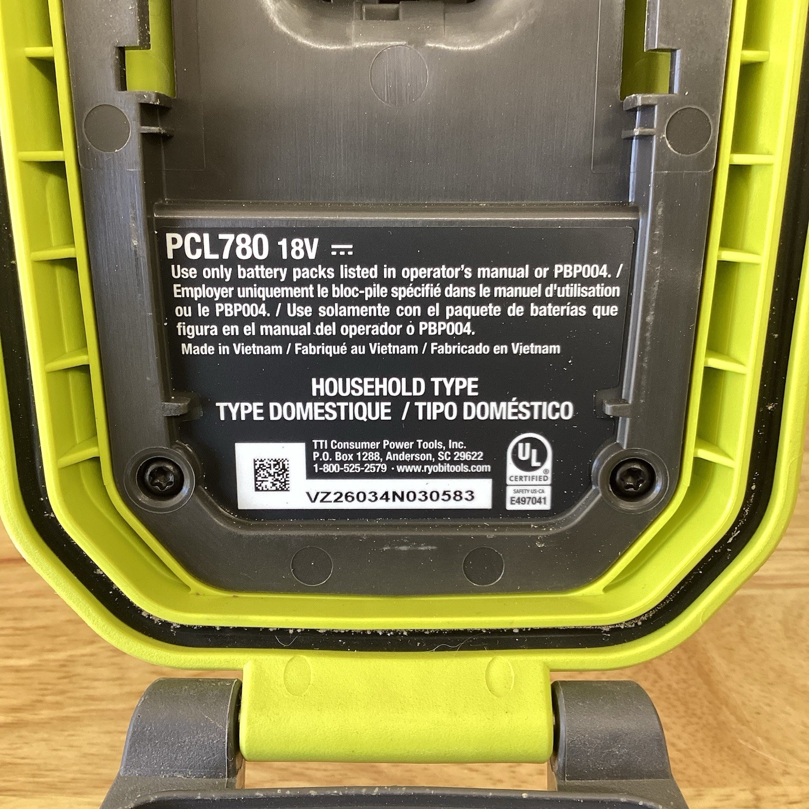 RYOBI PCL780B 18V Handheld Pool Vacuum Cleaner W/ Floor Head (Tool Only)
