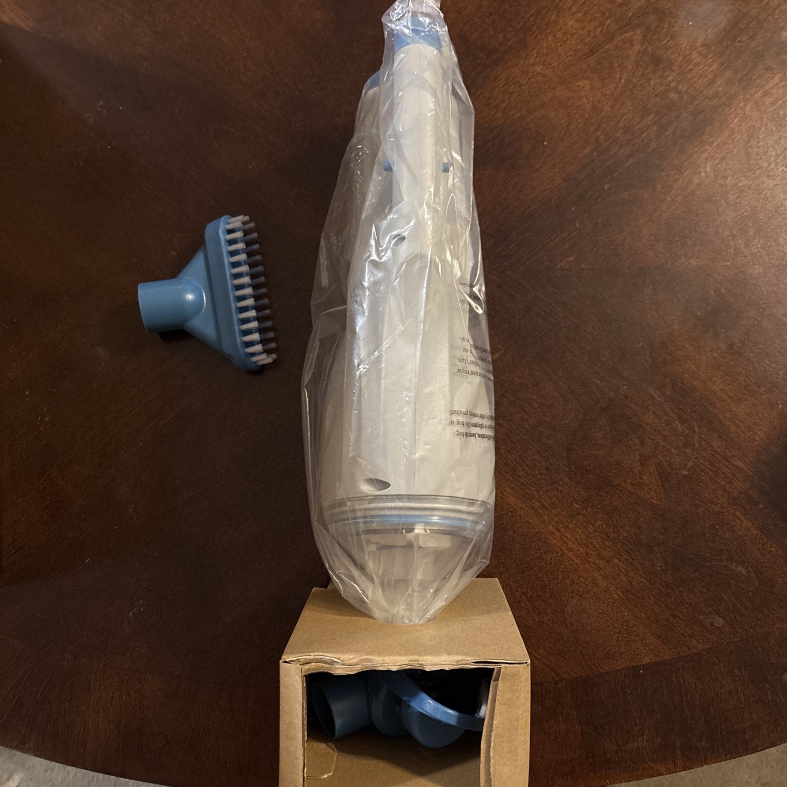 Kokido EV05 Rechargeable Handheld Pool Vacuum with Dual Brush XTROVAC 110