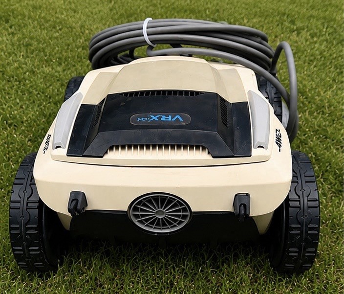 Polaris VRXiQ+ Robotic Pool Cleaner + iAquaLink Control. Runs Great A+ Condition