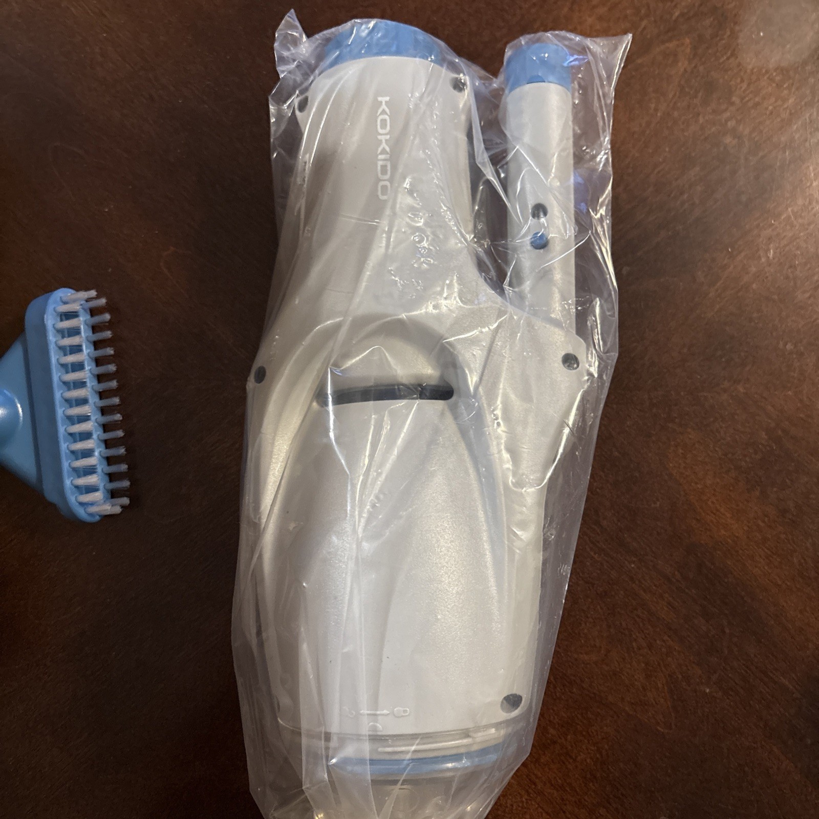 Kokido EV05 Rechargeable Handheld Pool Vacuum with Dual Brush XTROVAC 110