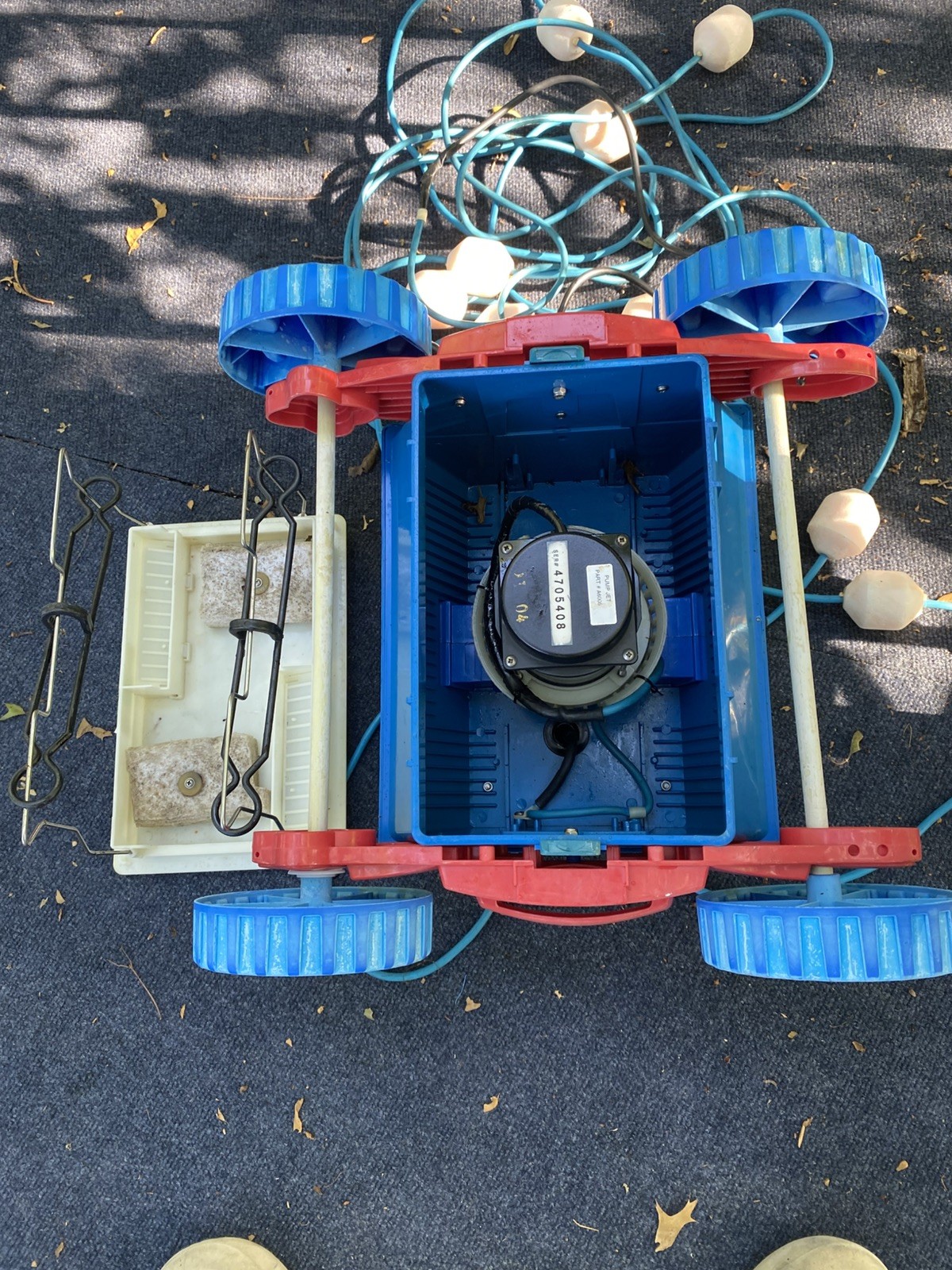 Aquafirst Rover Robotic Cleaner Above ground Pools . For parts or repair