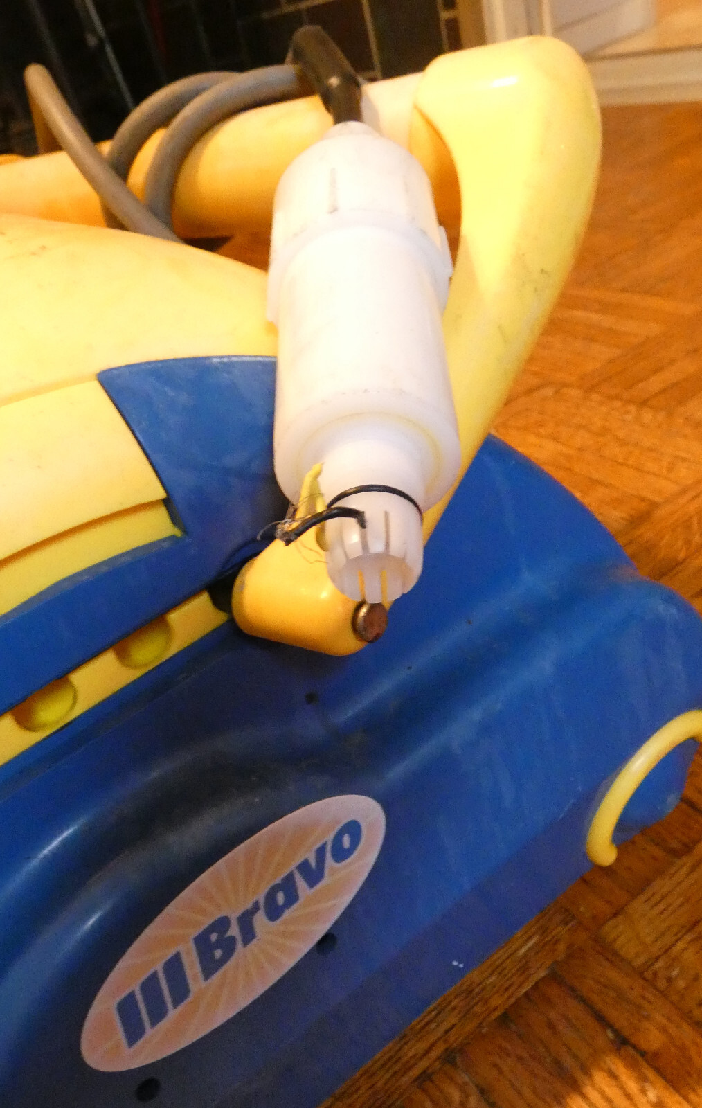 Aquabot III BRAVO Model: AQ11XXXX Pool Cleaner Robot Robotic – Parts or Repair